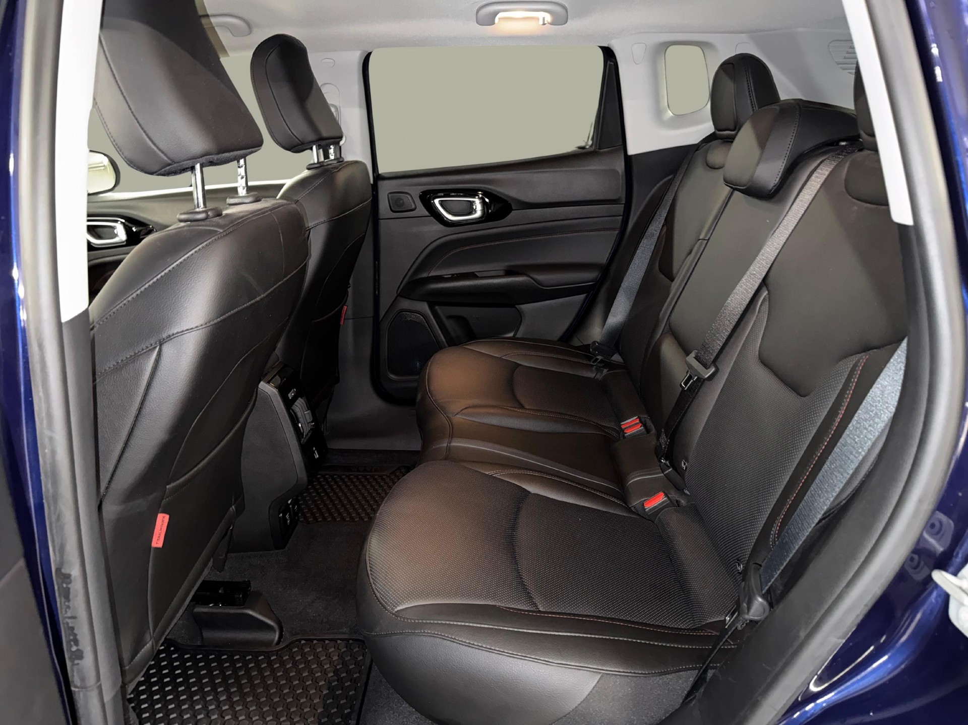 JEEP Compass 1.3 Trailhawk 4xe-image-12
