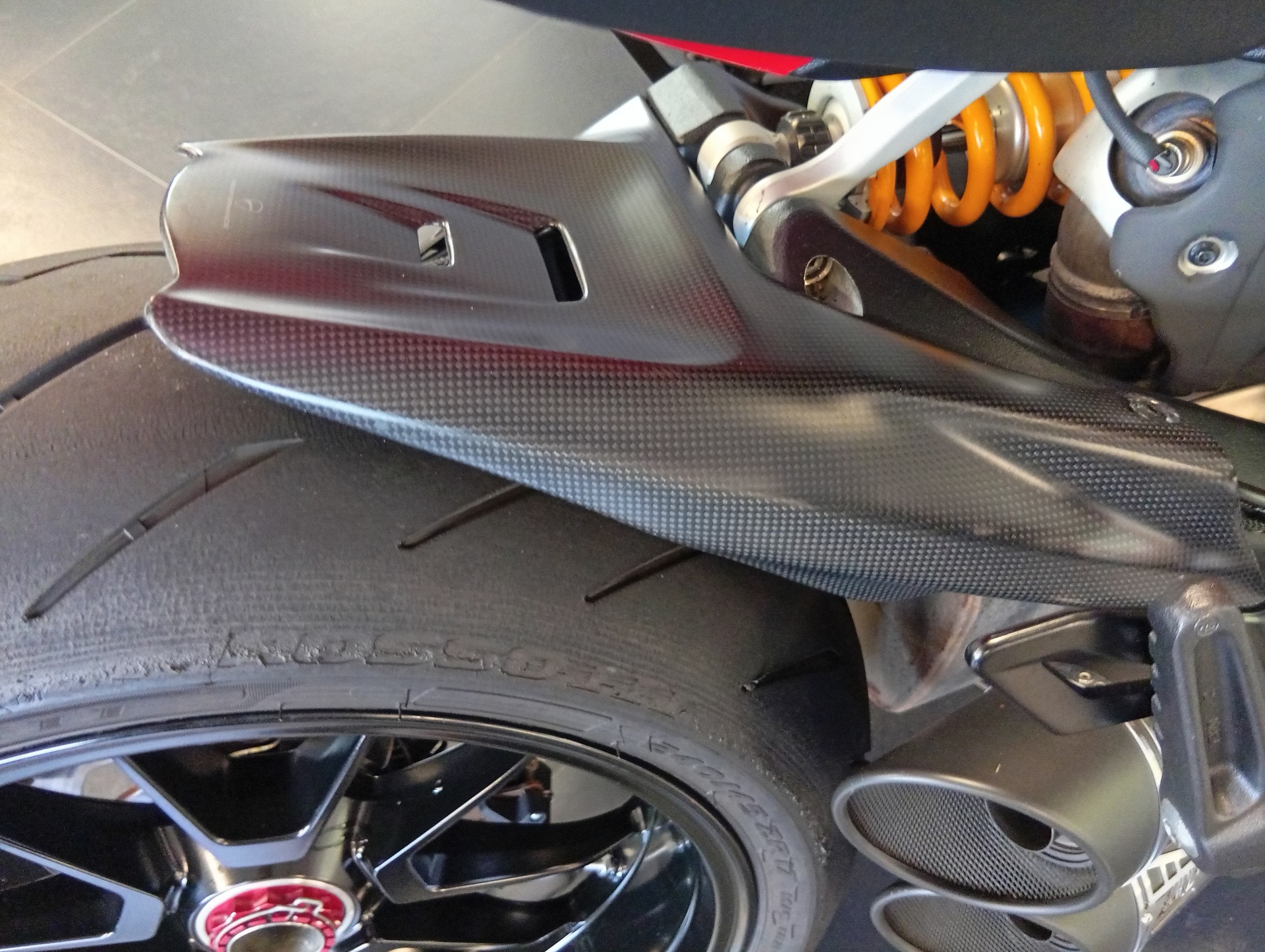 DUCATI Diavel 1260 S-image-12