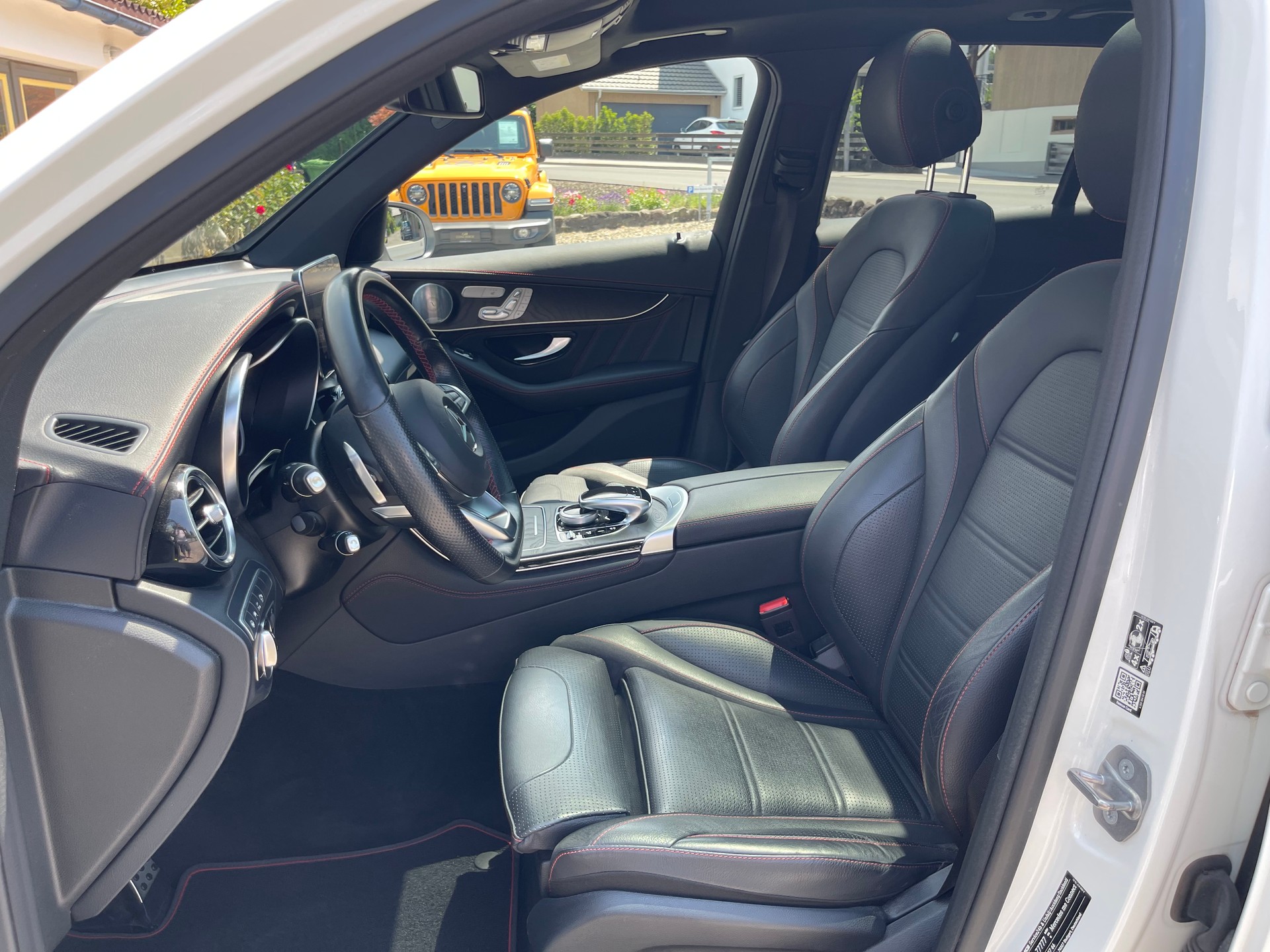 MERCEDES-BENZ GLC 43 AMG 4Matic 9G-Tronic-image-9