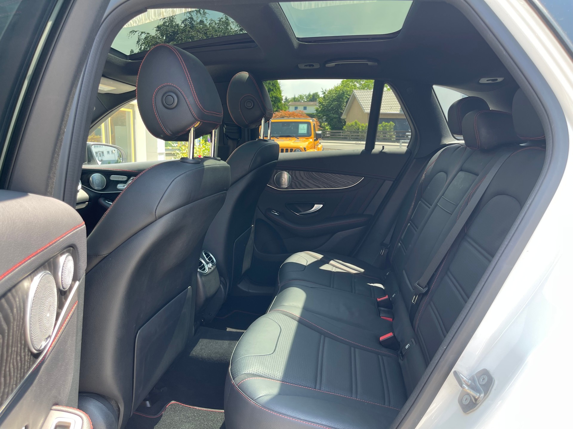 MERCEDES-BENZ GLC 43 AMG 4Matic 9G-Tronic-image-10