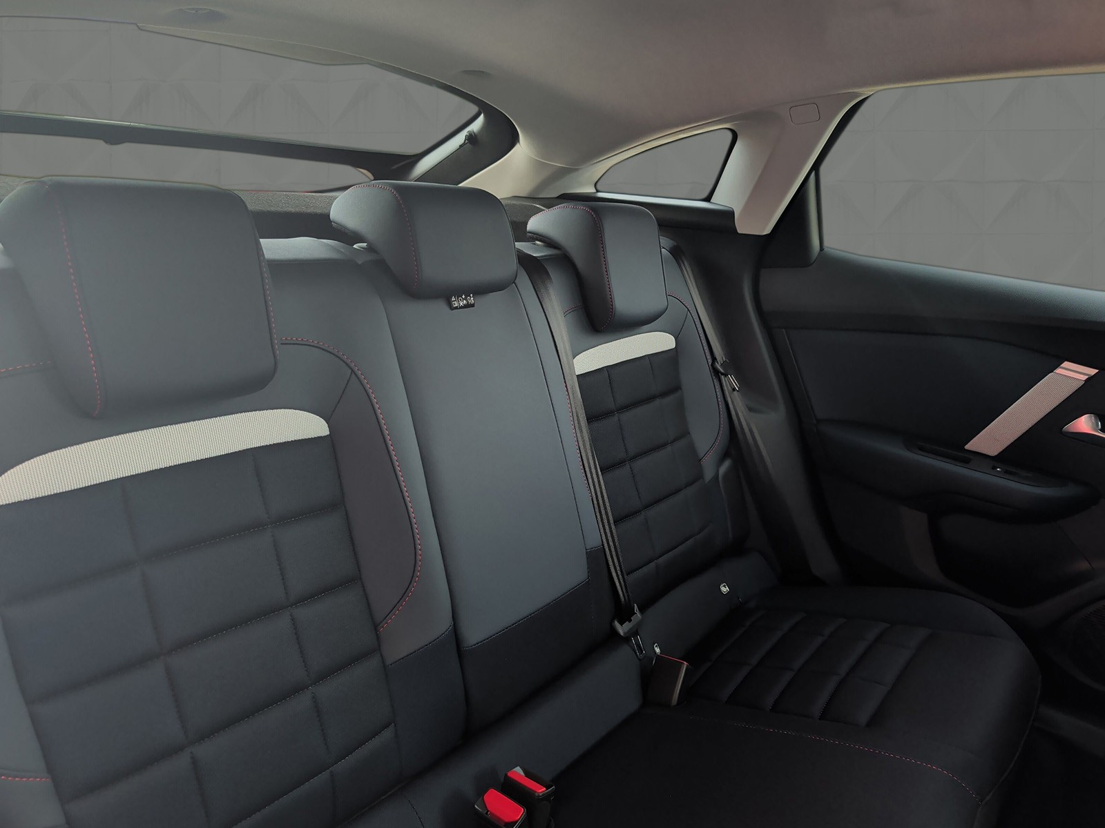 CITROEN C4 Electric 54 kWh Collection-image-11