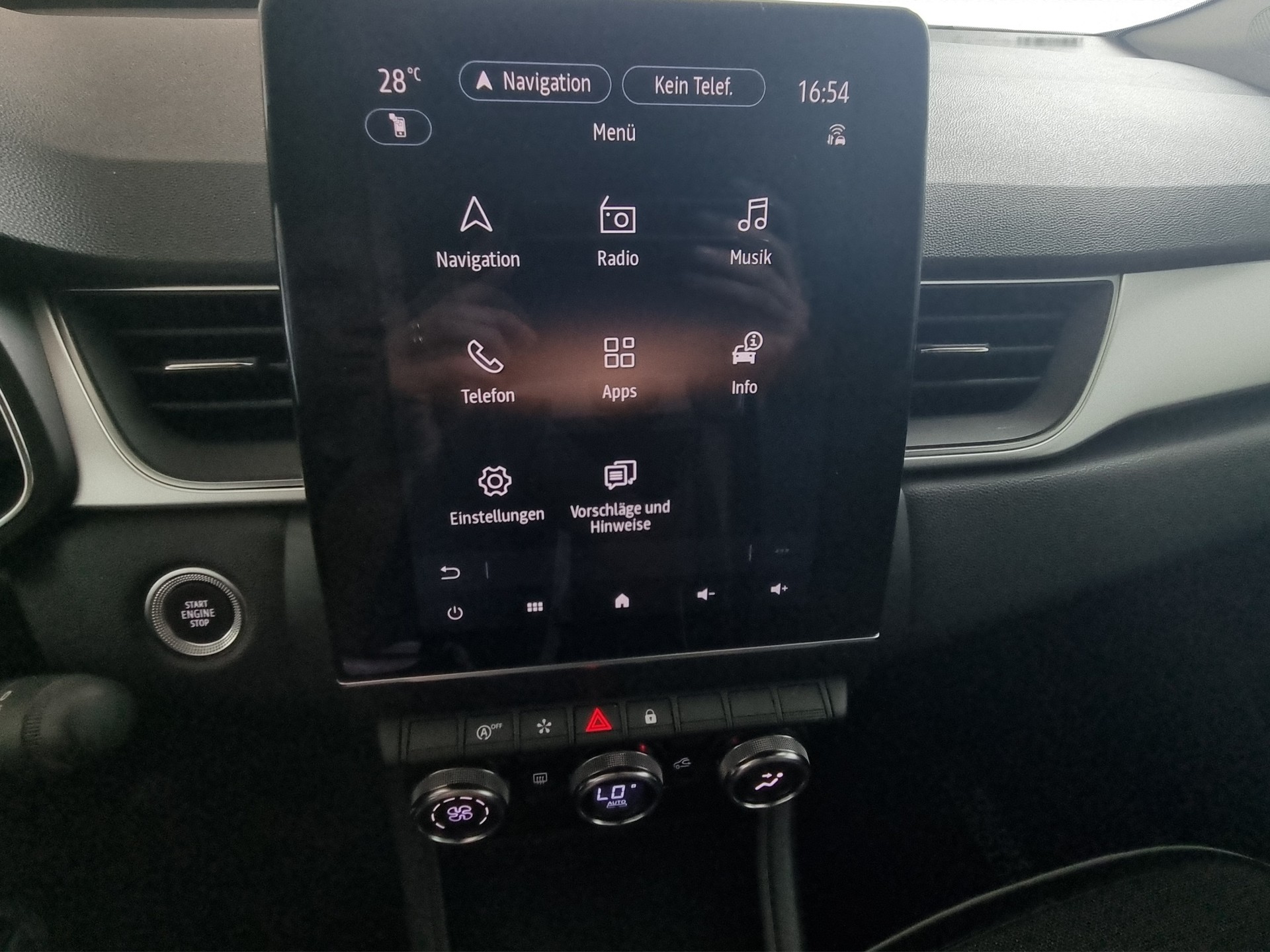 RENAULT Captur 1.3 TCe 140 Zen EDC-image-13