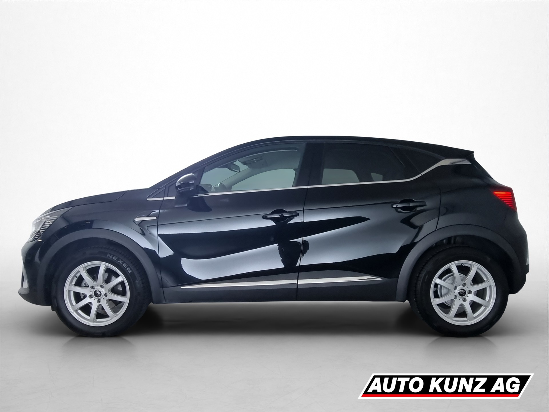 RENAULT Captur 1.3 TCe 140 Zen EDC-showroom-element-2