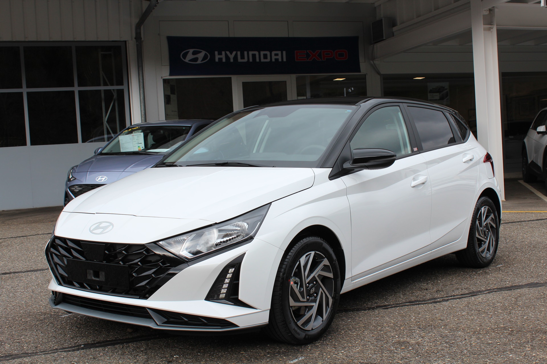 HYUNDAI i20 1.0 T-GDi Amplia DCT 100 PS ( MY25)-image-4
