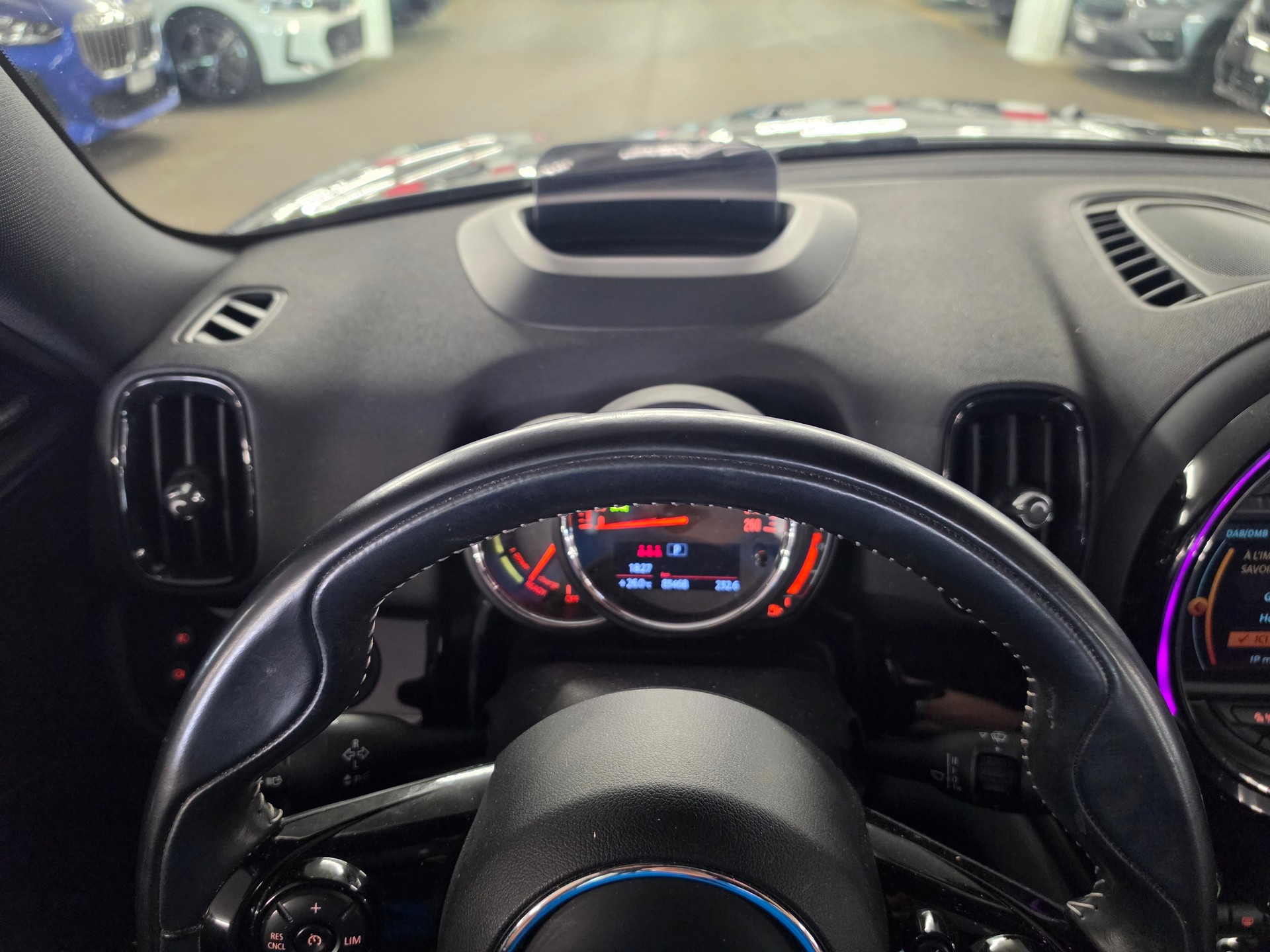MINI Countryman Cooper S E ALL4 Steptronic-image-13