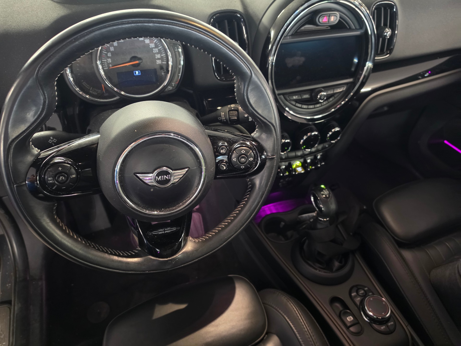 MINI Countryman Cooper S E ALL4 Steptronic-image-11