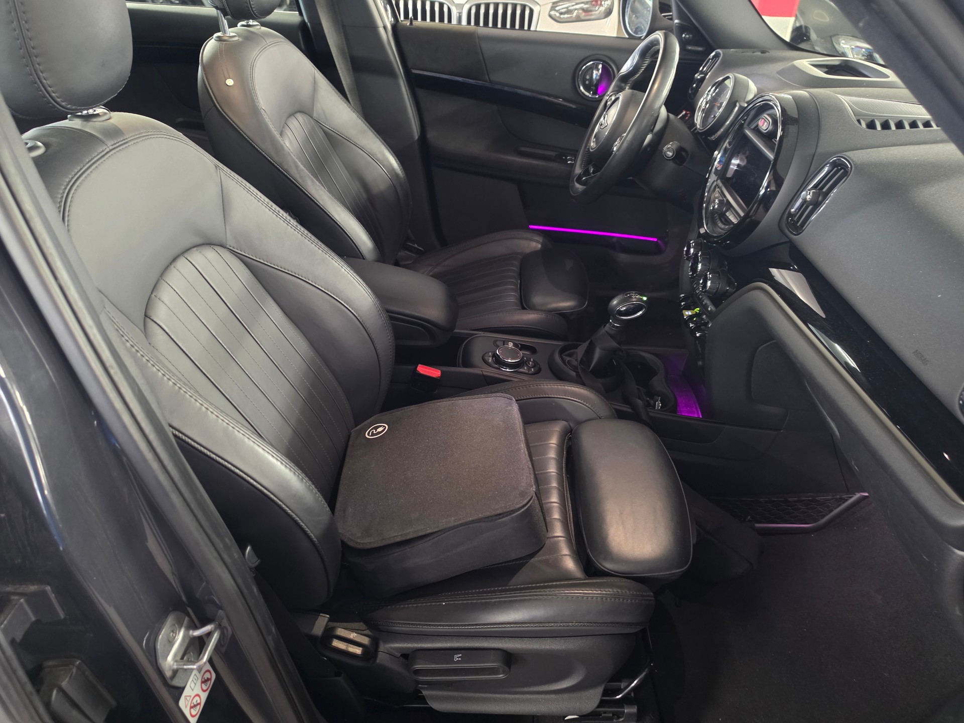 MINI Countryman Cooper S E ALL4 Steptronic-image-9