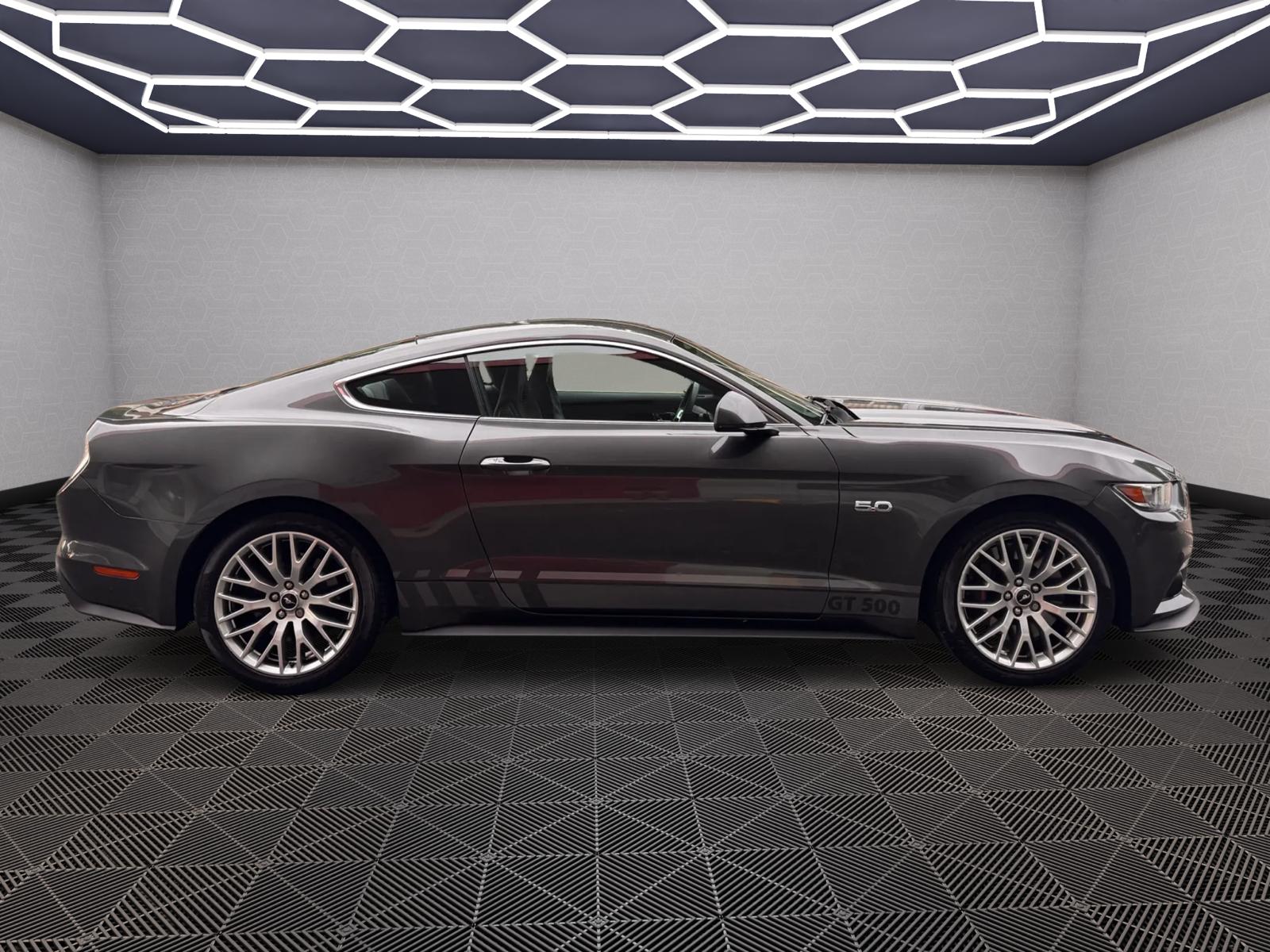 FORD Mustang Fastback 5.0 V8 GT-image-5