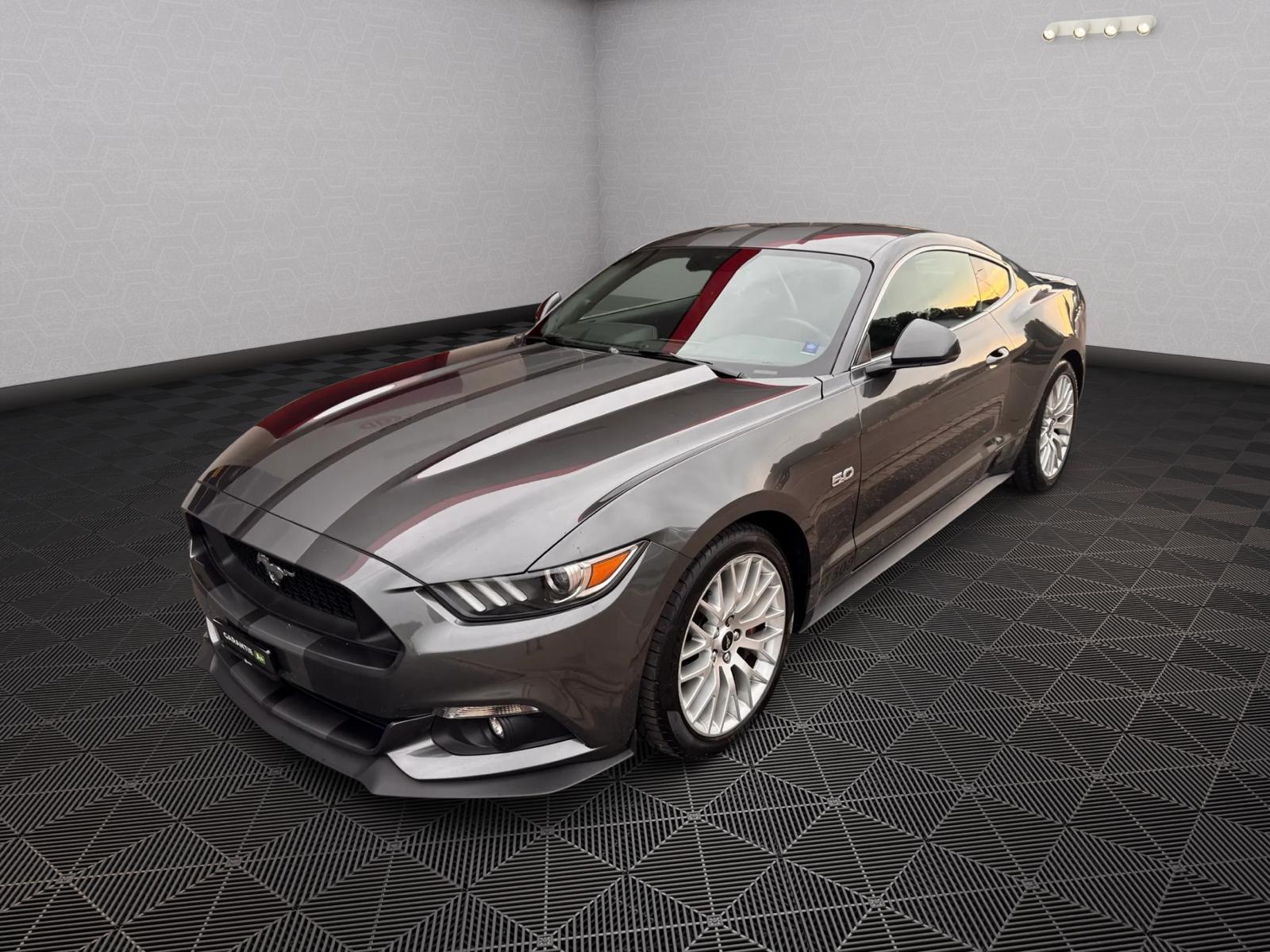 FORD Mustang Fastback 5.0 V8 GT-image-1