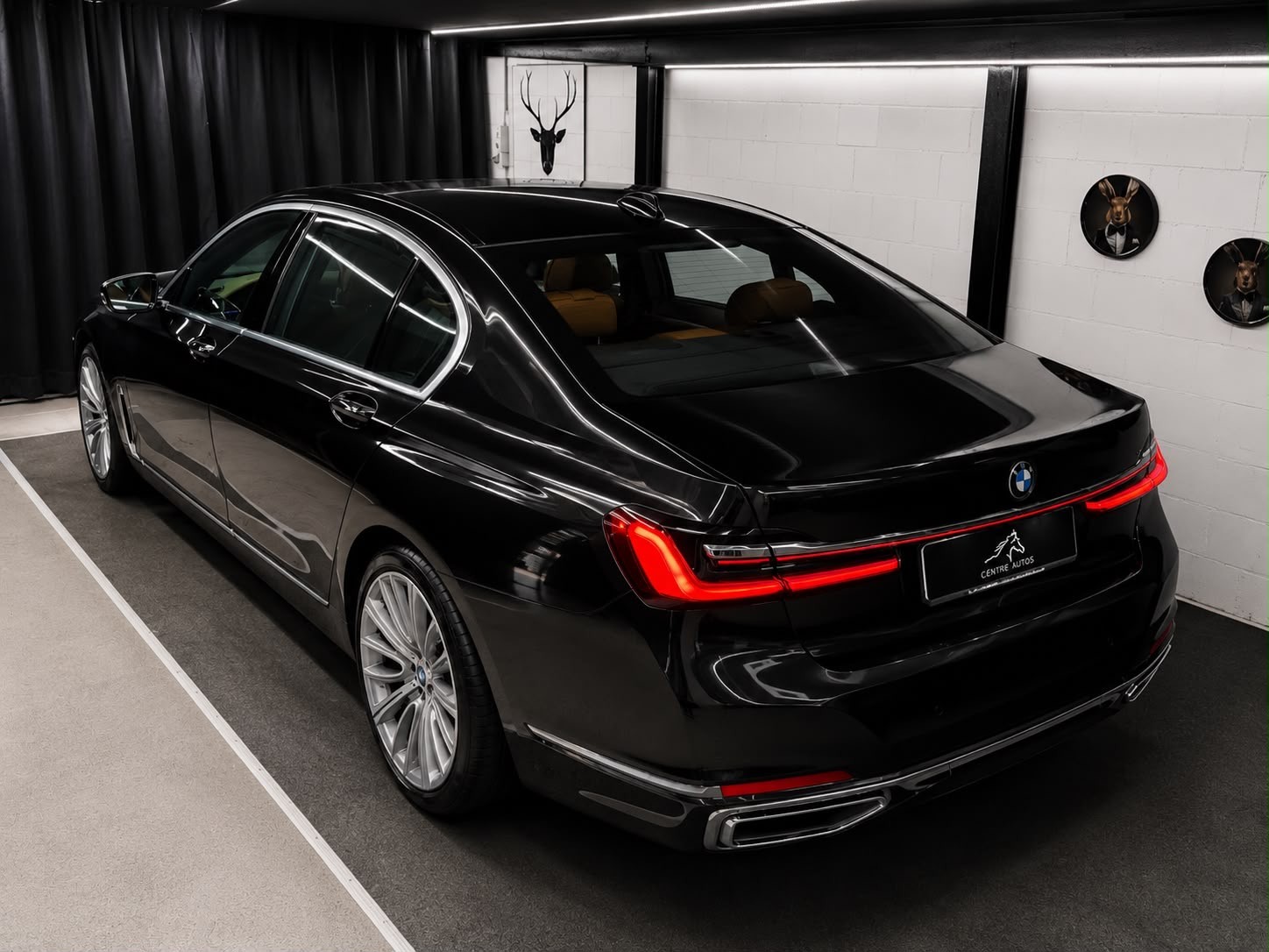 BMW 730Ld xDrive 48V Steptronic /Exclusive 4-Seat Executive Lounge-image-28