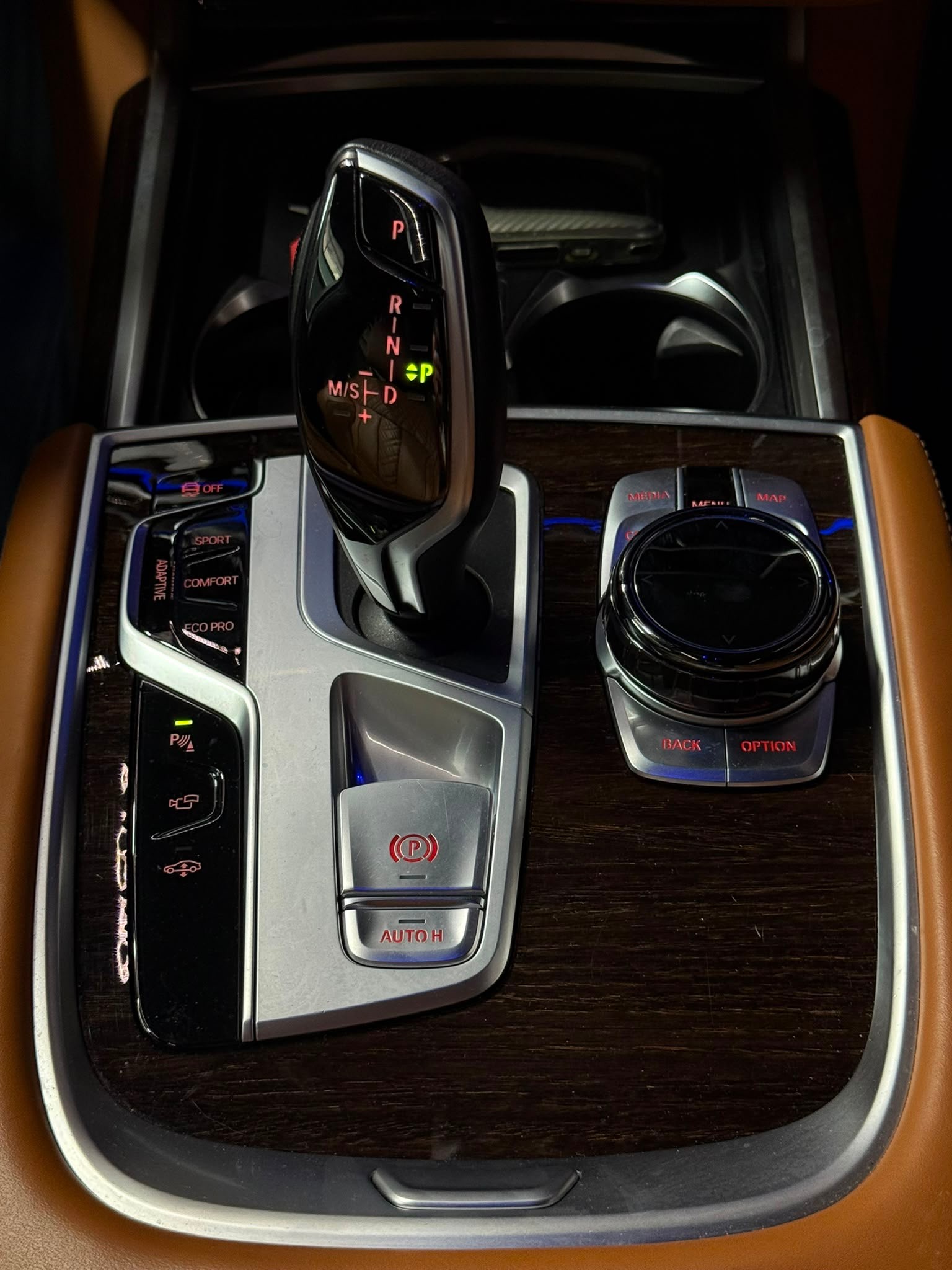 BMW 730Ld xDrive 48V Steptronic /Exclusive 4-Seat Executive Lounge-image-18