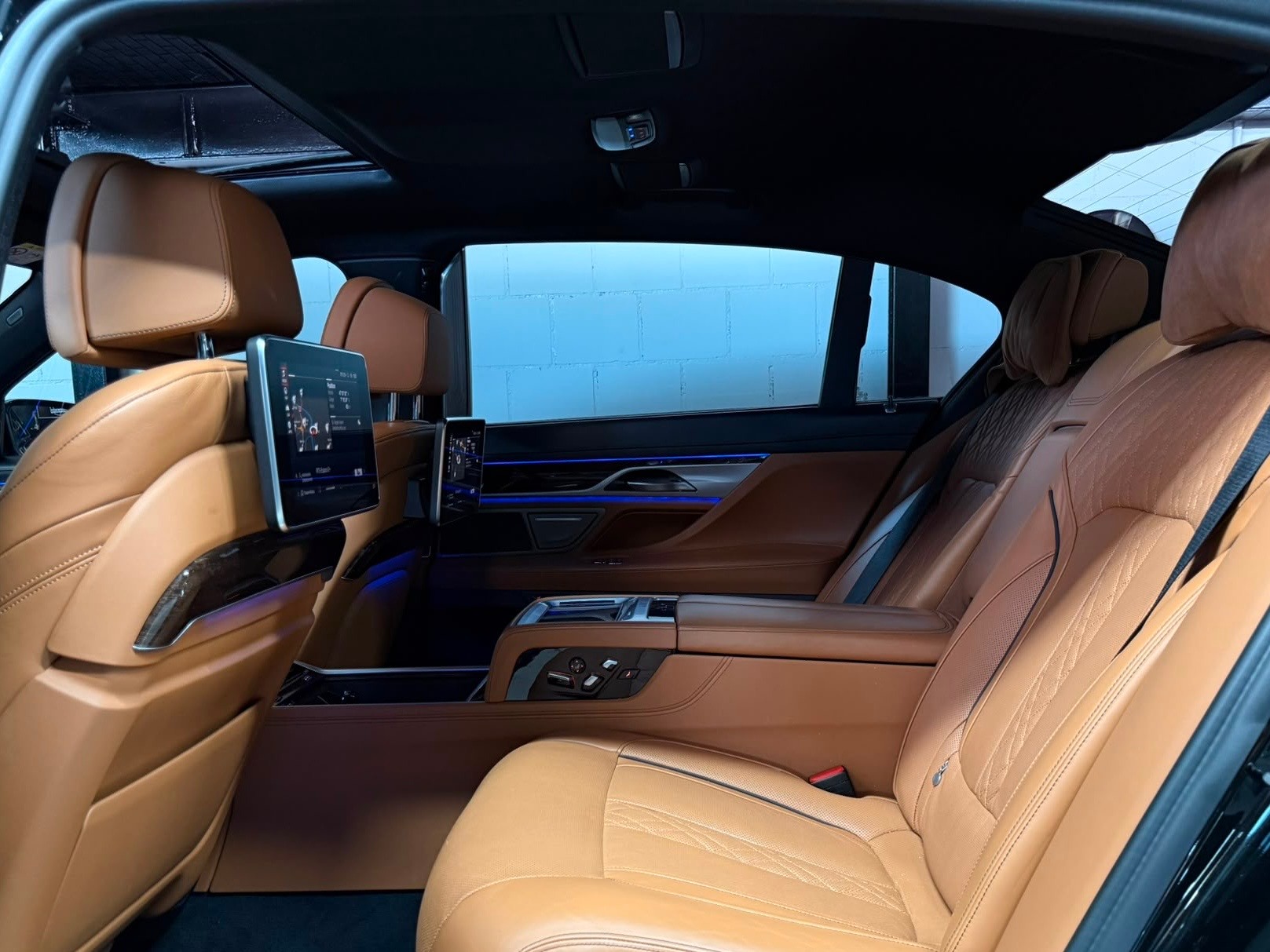 BMW 730Ld xDrive 48V Steptronic /Exclusive 4-Seat Executive Lounge-image-13