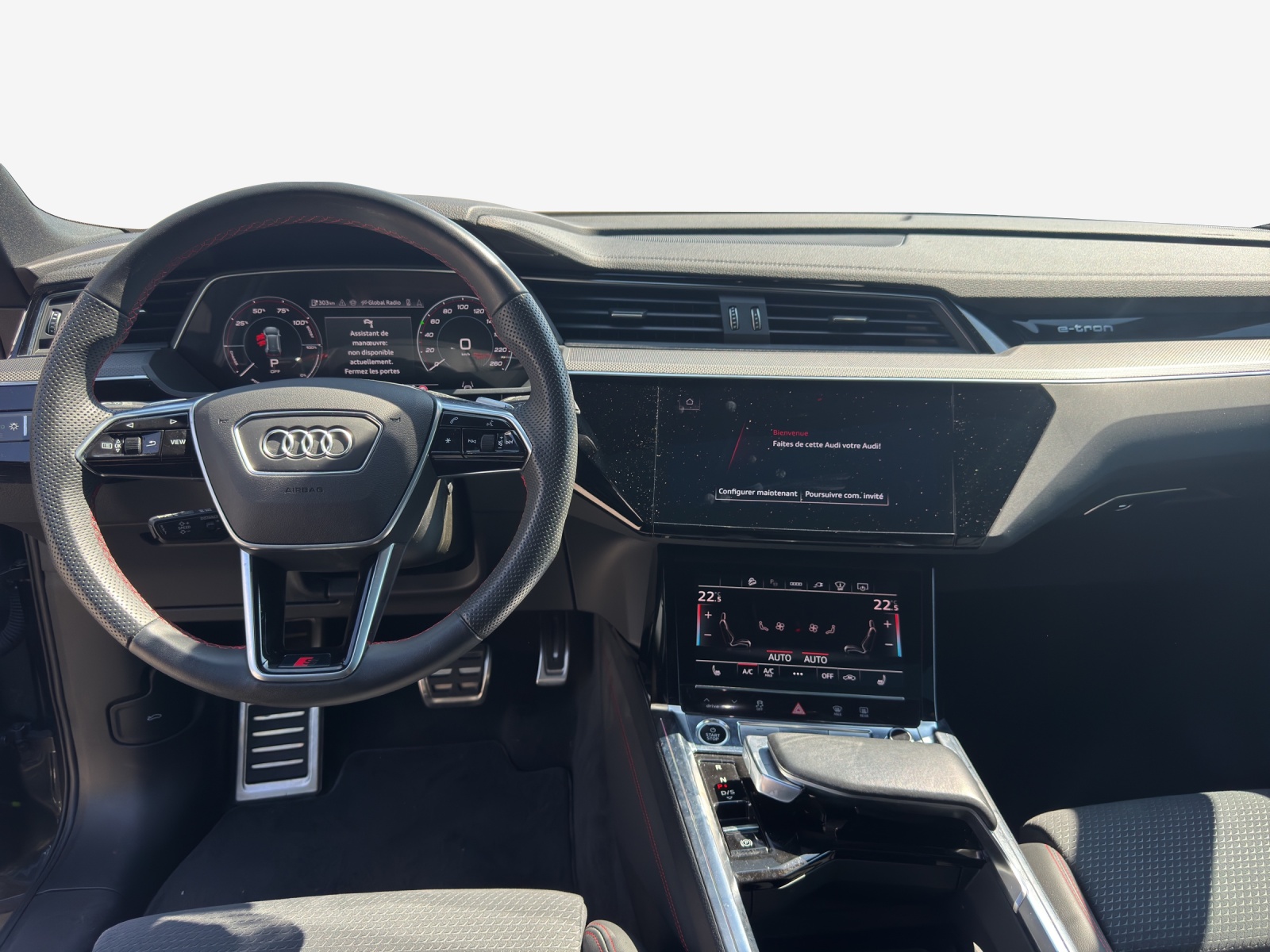 AUDI Q8 50 e-tron Black Edition quattro-image-8