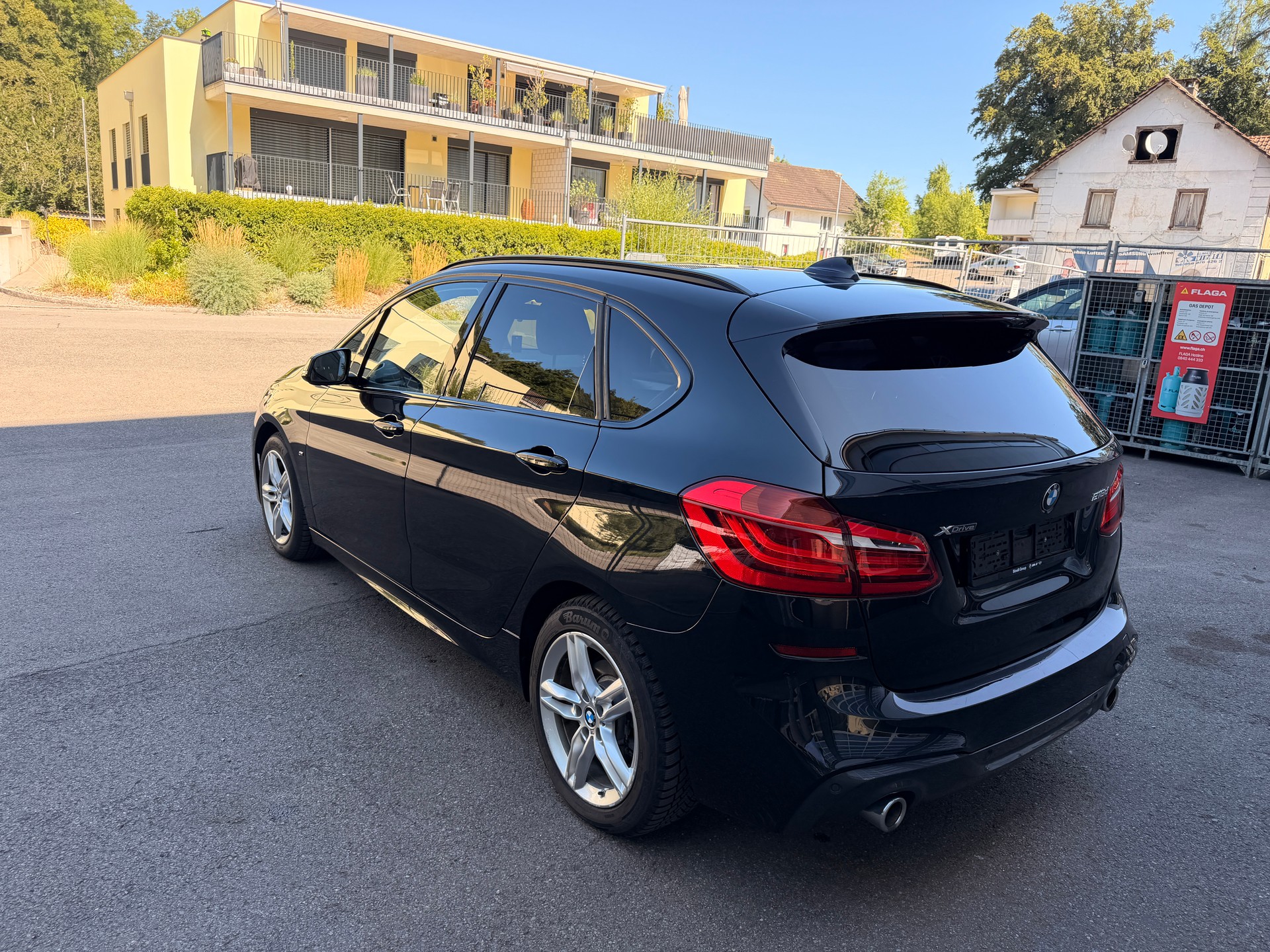 BMW 218d xDrive Active Tourer Steptronic M Sport-image-5