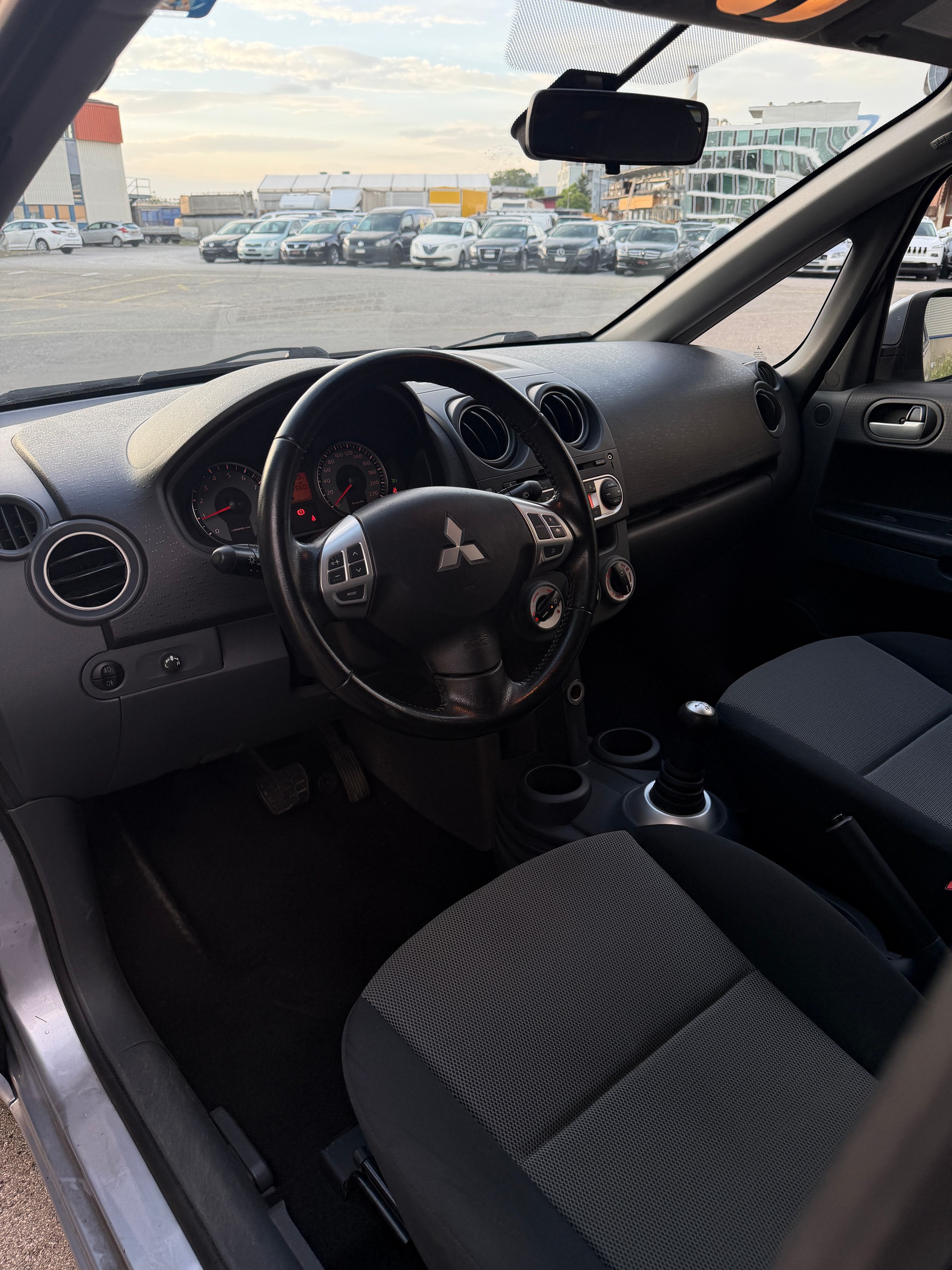 MITSUBISHI Colt 1.3 16V Goal Allshift-image-8