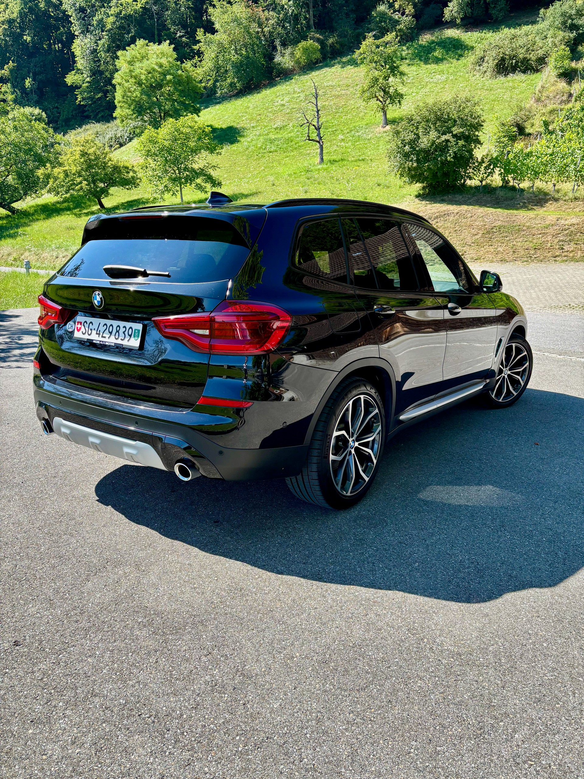 BMW 20d xDrive-image-2