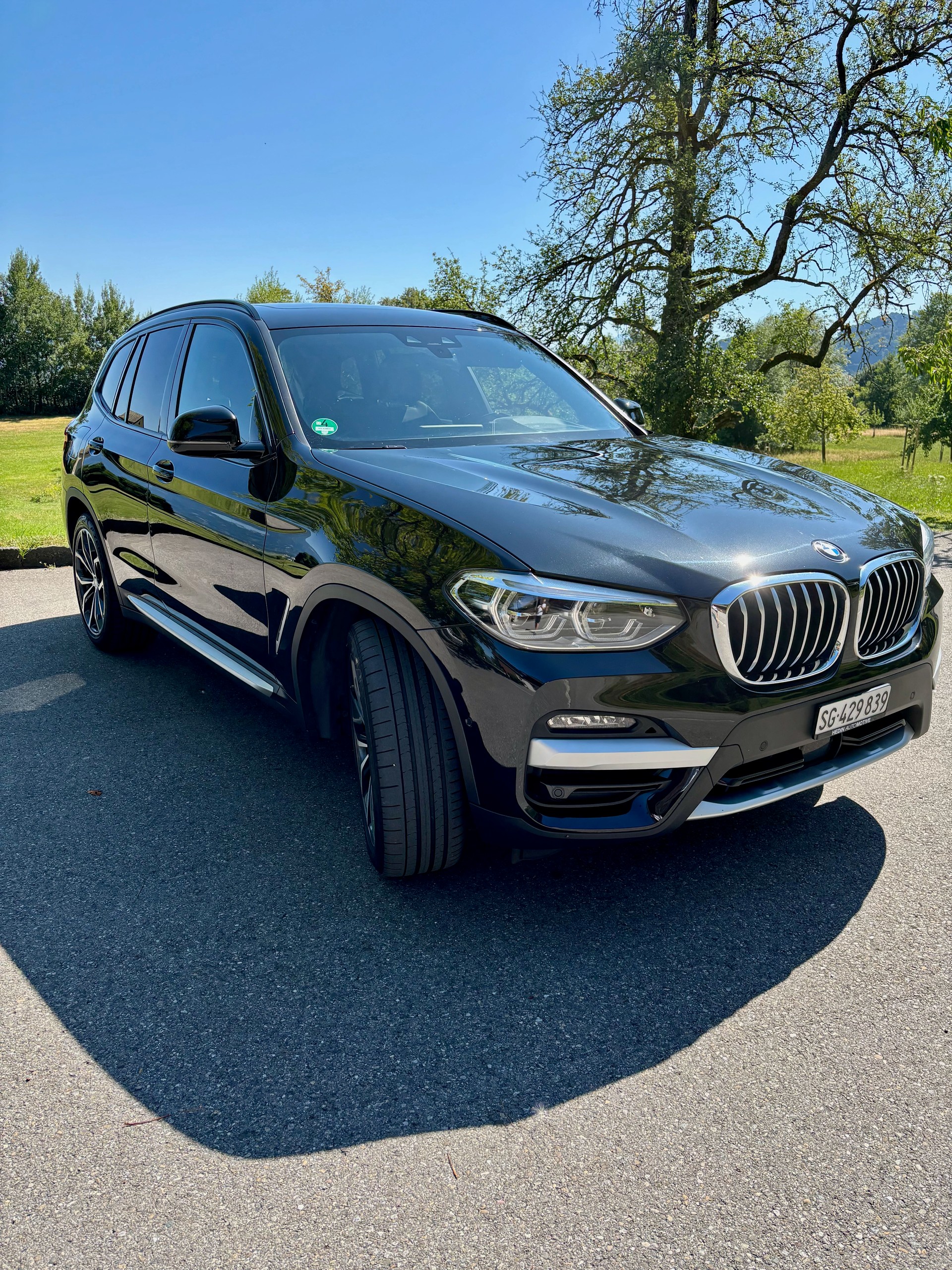 BMW 20d xDrive-image-1