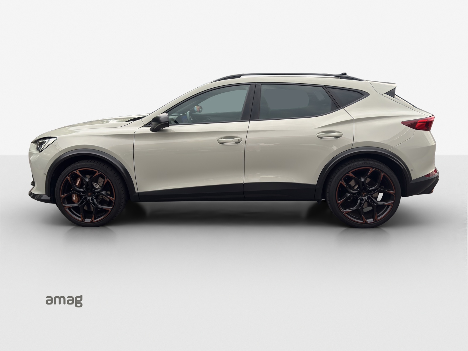 CUPRA Formentor 2.5TSI VZ5 Taiga Grey 4Drive DSG-image-1