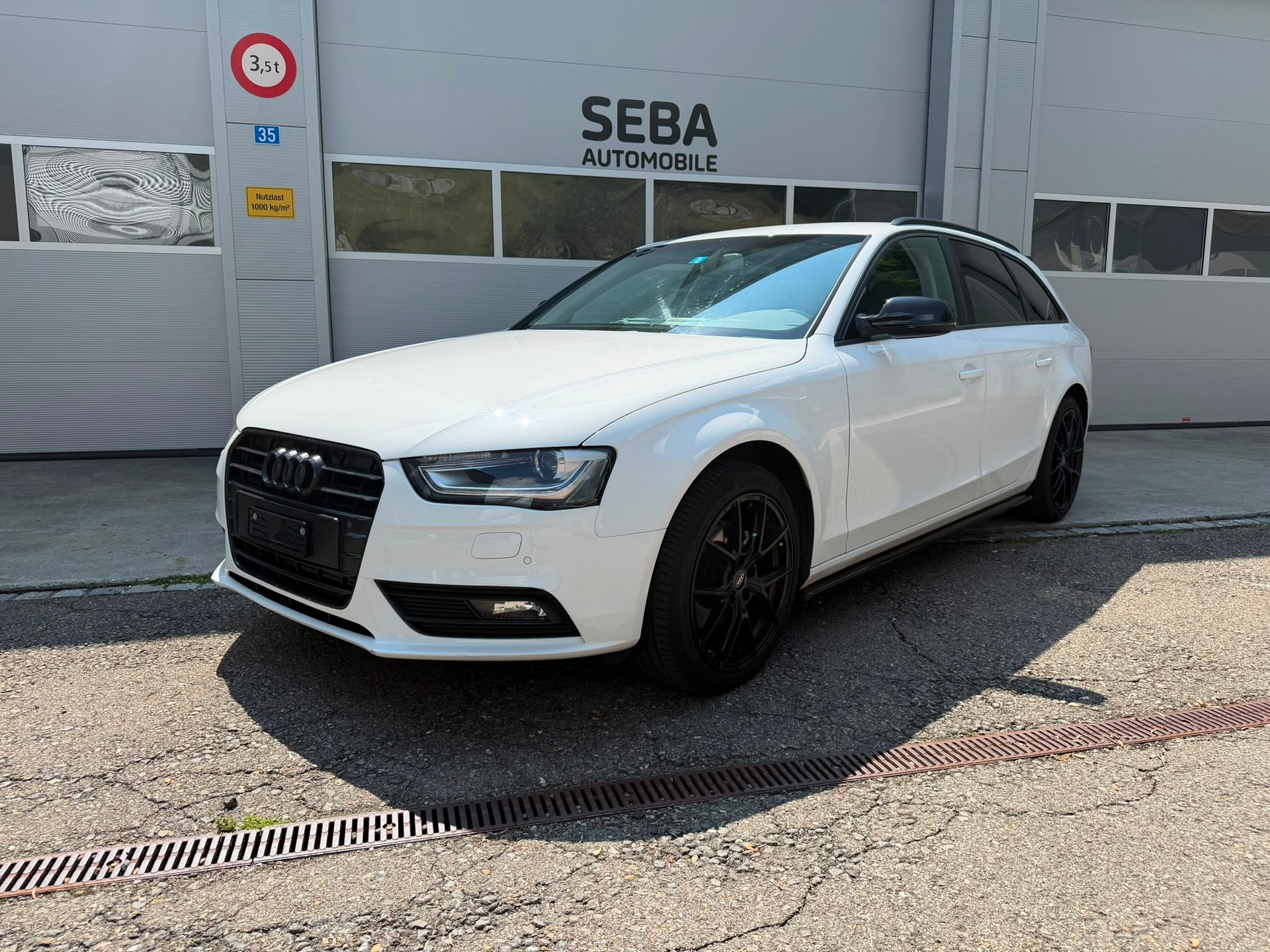 AUDI A4 Avant 2.0 TDI quattro S-tronic-image-0