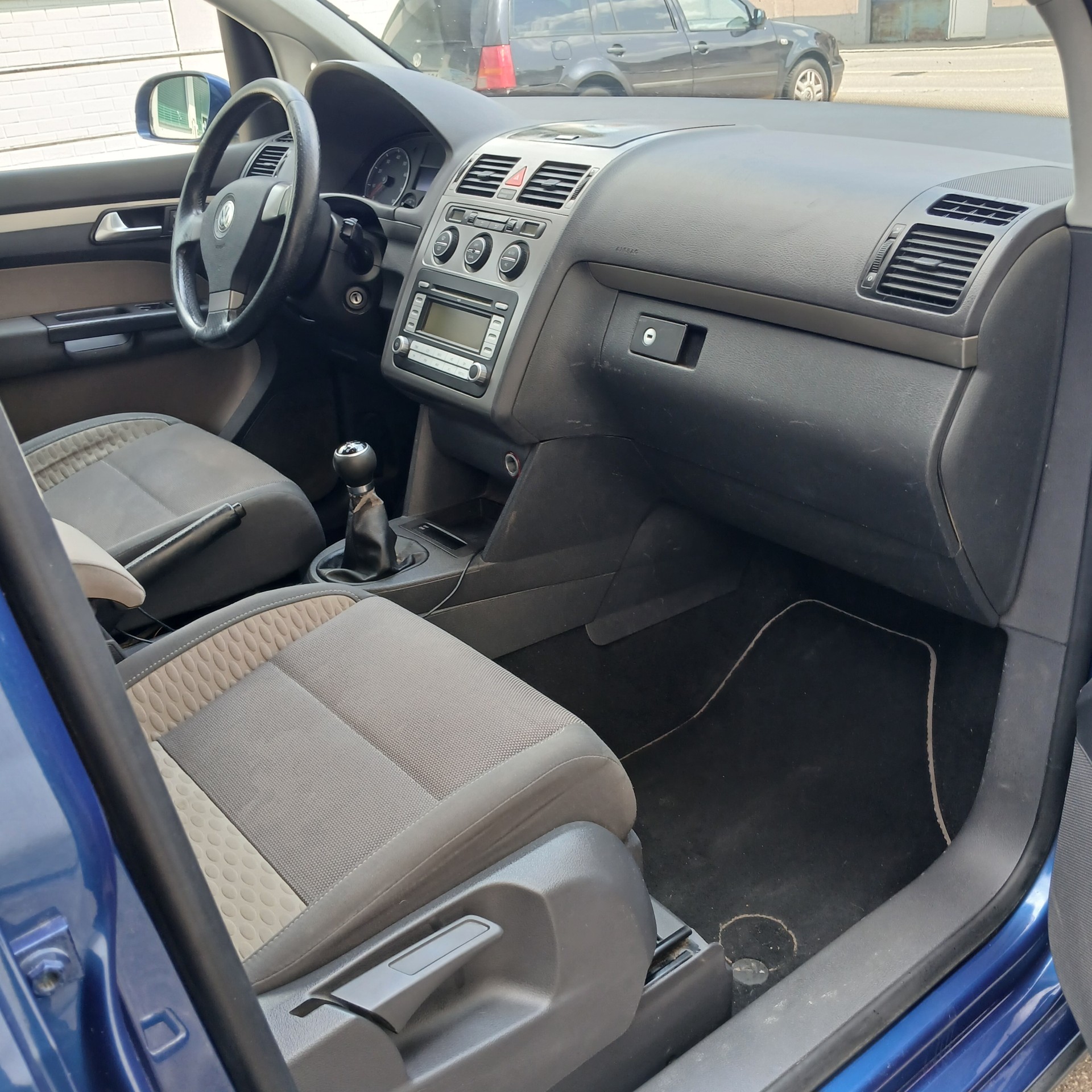 VW 1.4 TSI 140 Highline-image-3