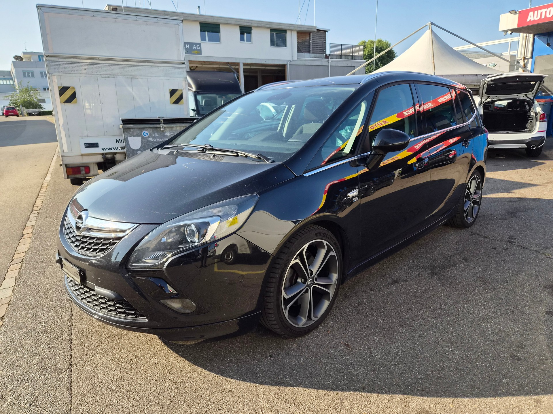 OPEL Zafira Tourer 2.0 CDTi BiTurbo Sport-image-2