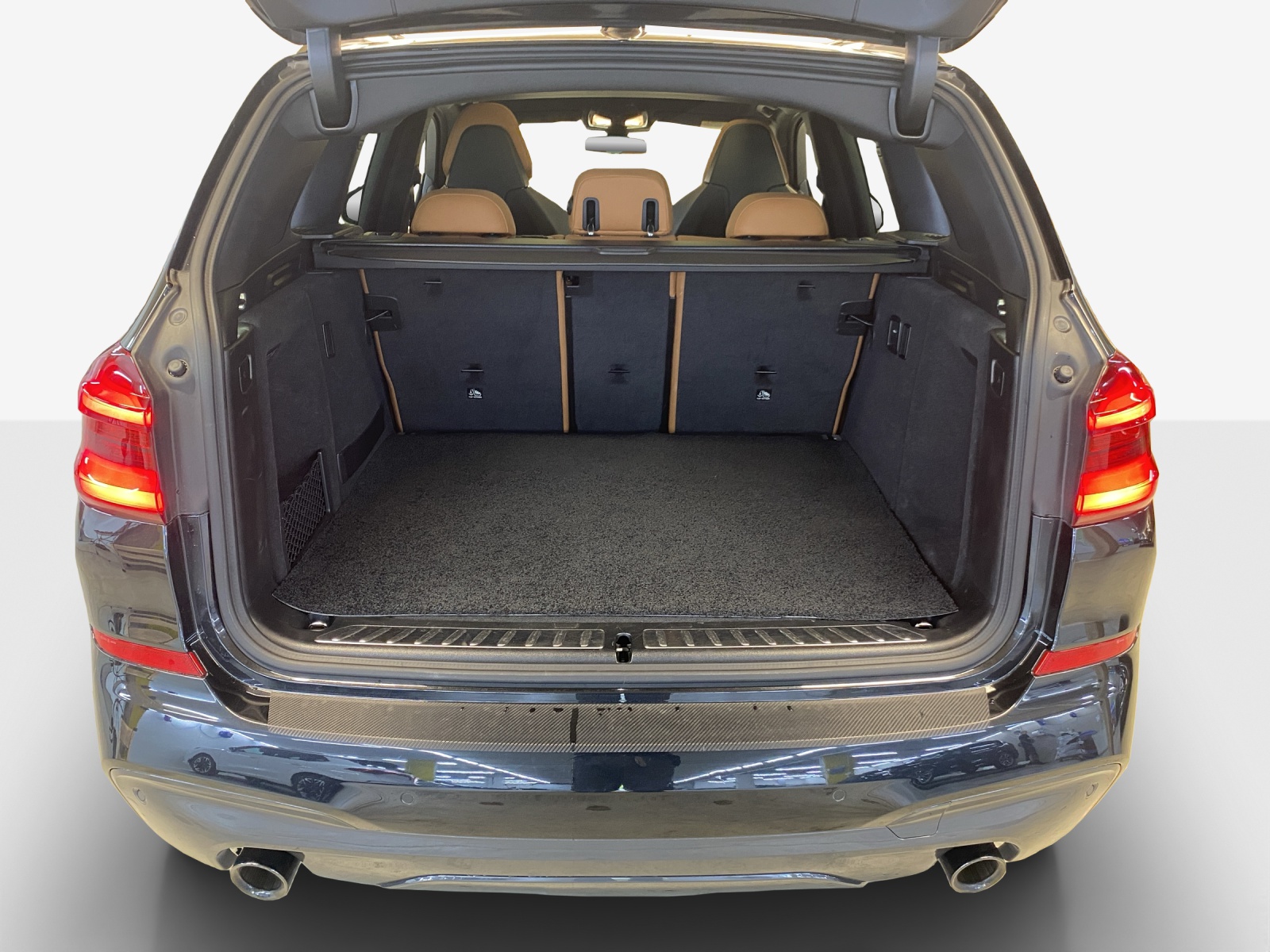 BMW X3 xDrive 20d Individual M Sport Steptronic-image-12