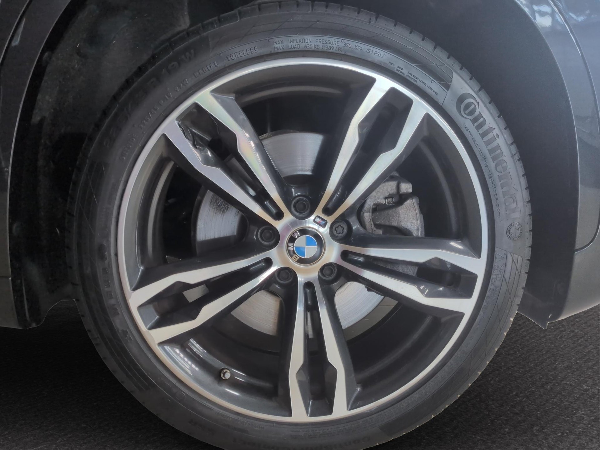 BMW X1 25i xDrive-image-14