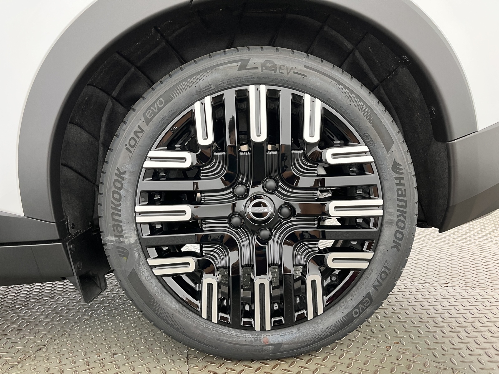NISSAN Leaf 75 kWh Evolve-image-5