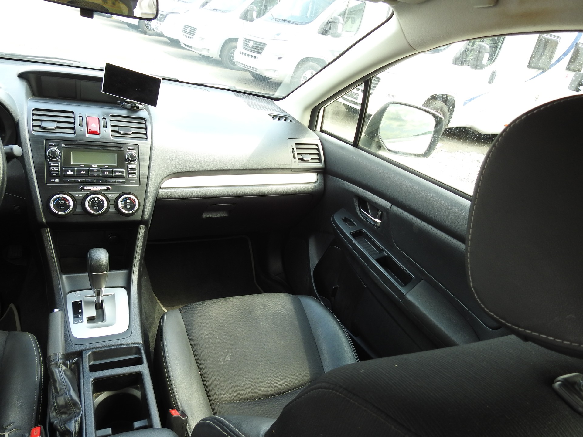 SUBARU Impreza 1.6 Swiss two CVT-image-17
