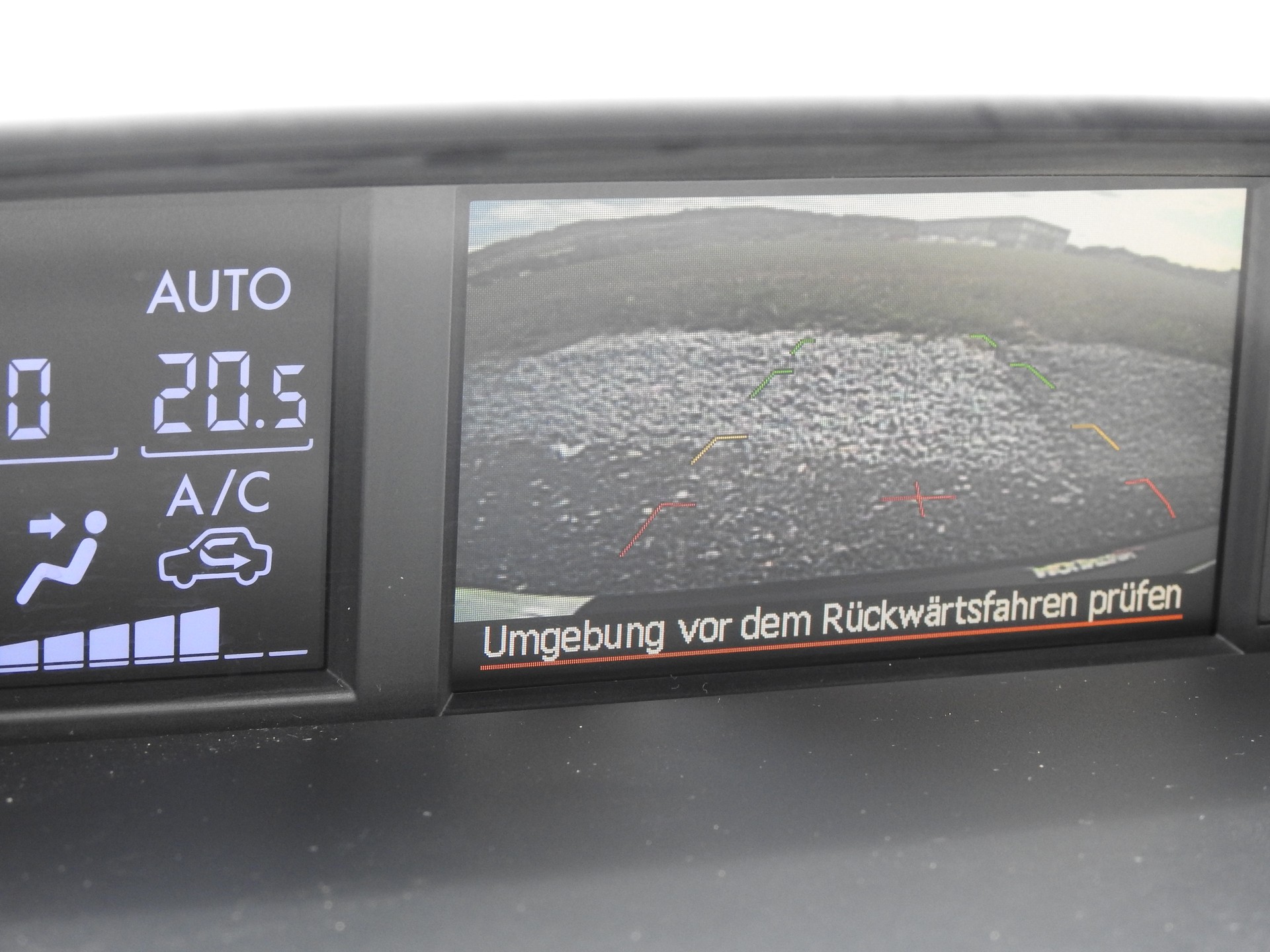SUBARU Impreza 1.6 Swiss two CVT-image-22
