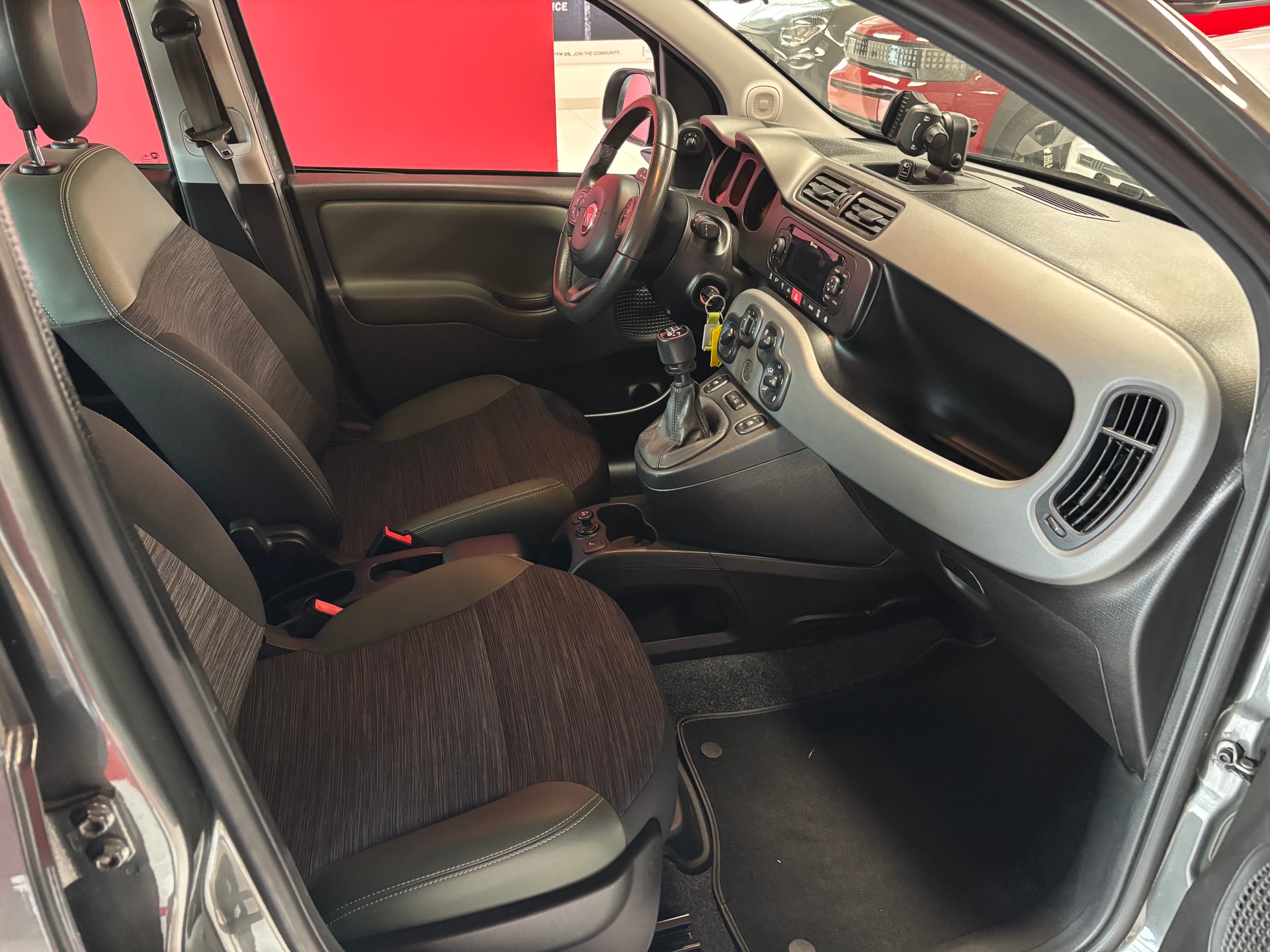 FIAT Panda 0.9 Twinair Turbo 4x4-image-4