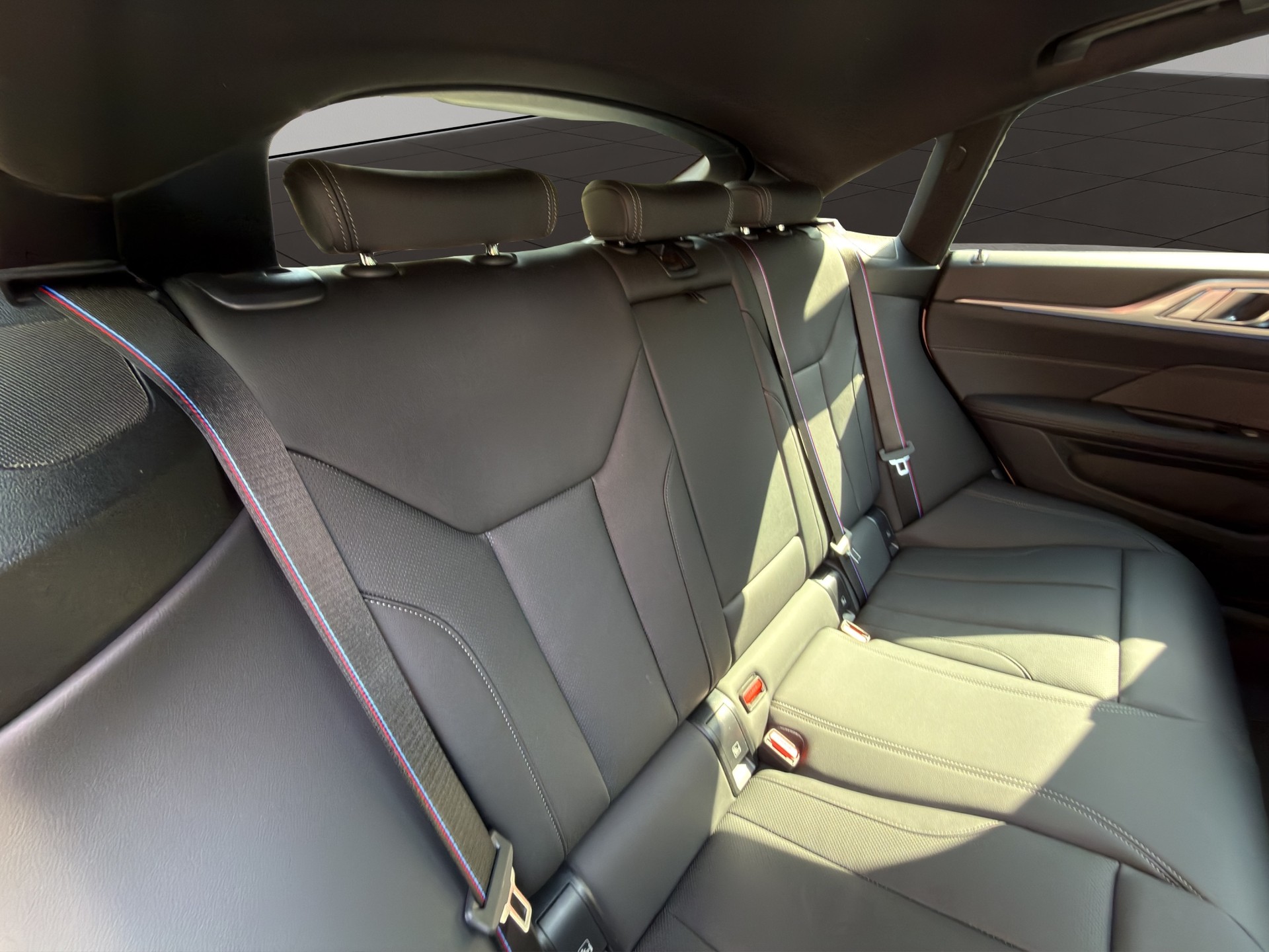 BMW i4 M60 M Sport Pro-image-21