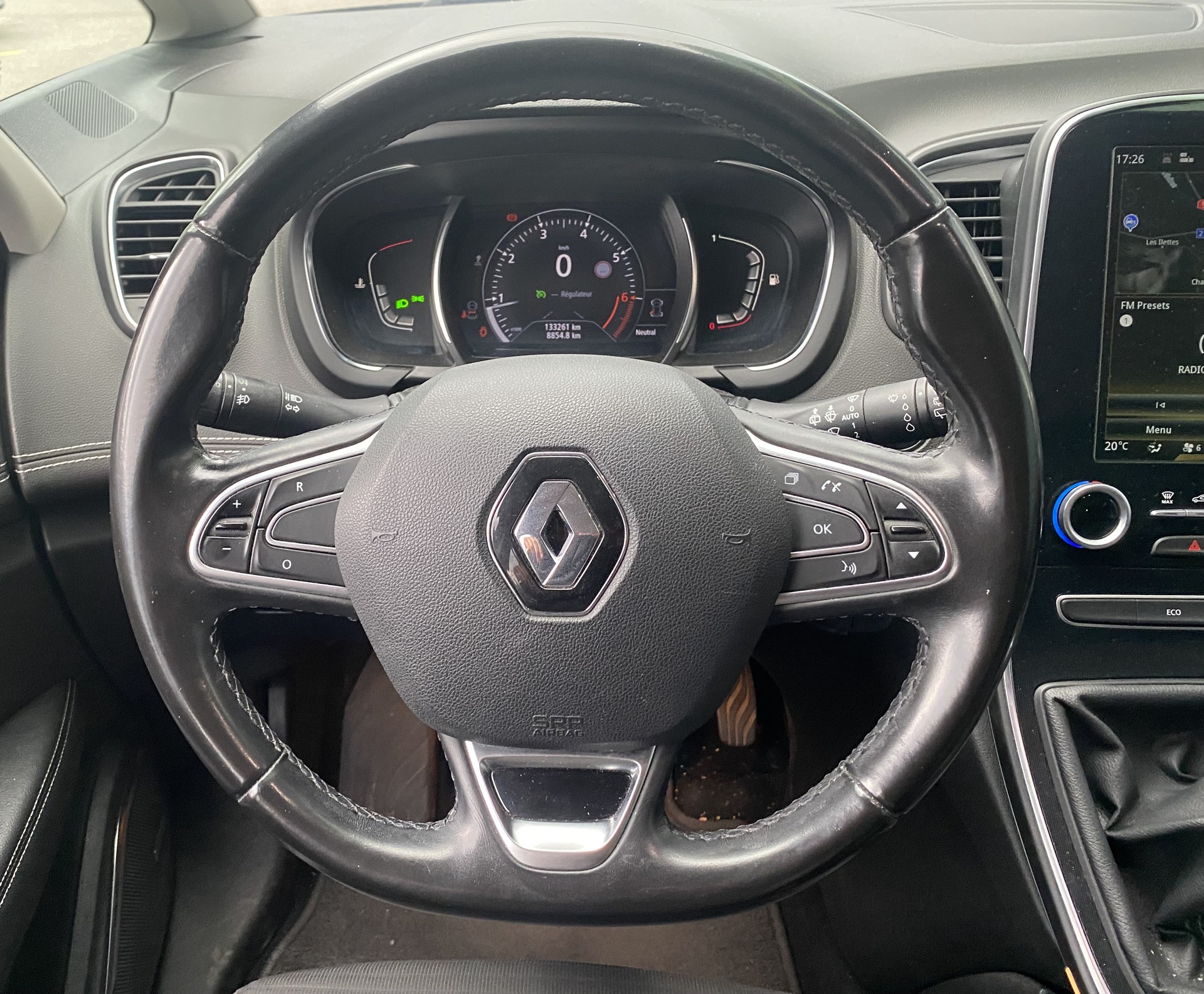 RENAULT Scénic 1.2 16V Turbo Bose-image-19