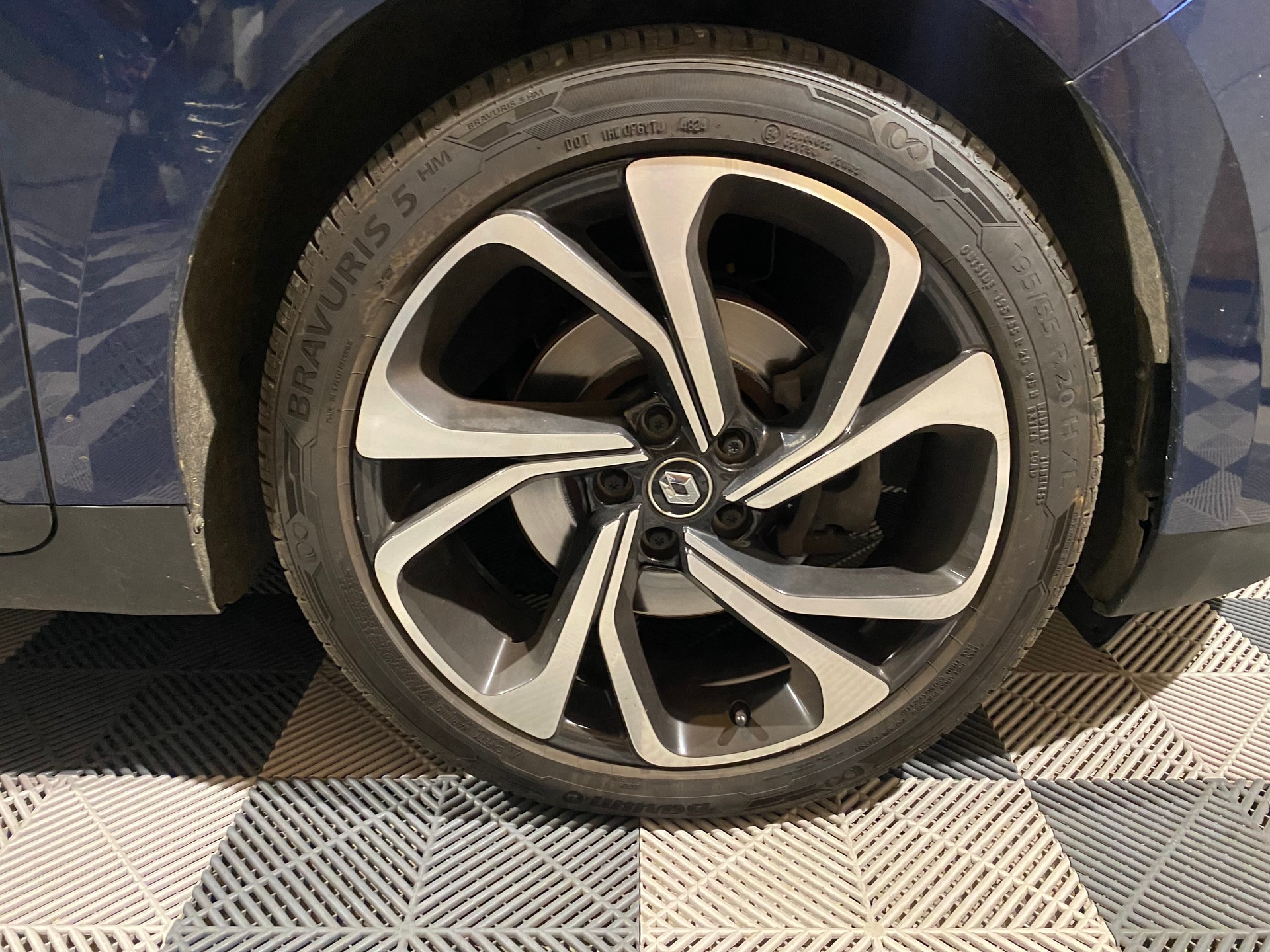 RENAULT Scénic 1.2 16V Turbo Bose-image-5