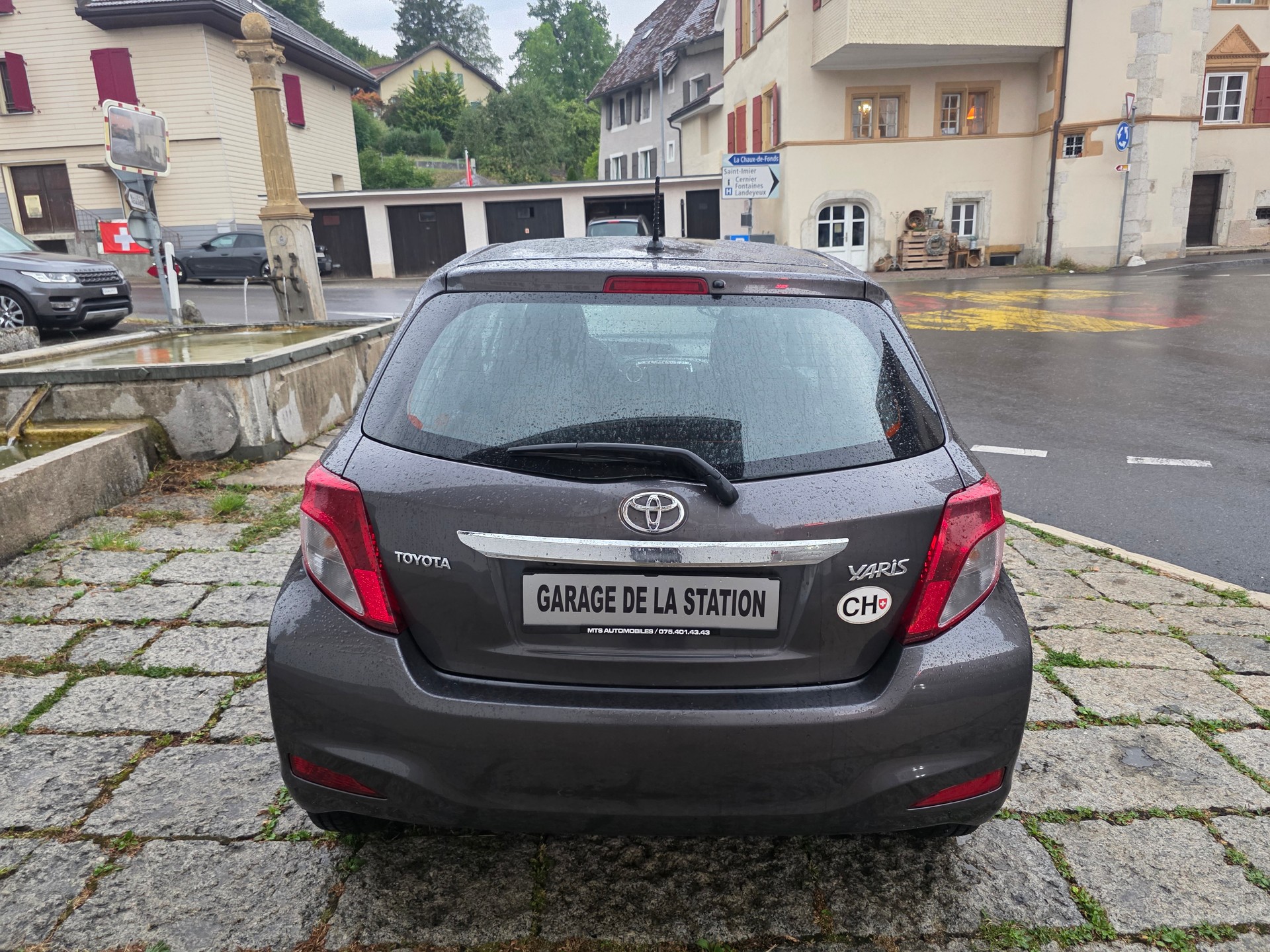 TOYOTA Yaris 1.33 Sol-image-6
