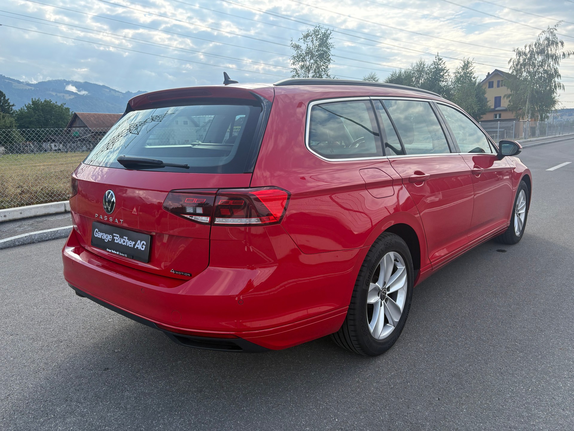 VW Passat 2.0 TDI BMT Business 4Motion DSG-image-2