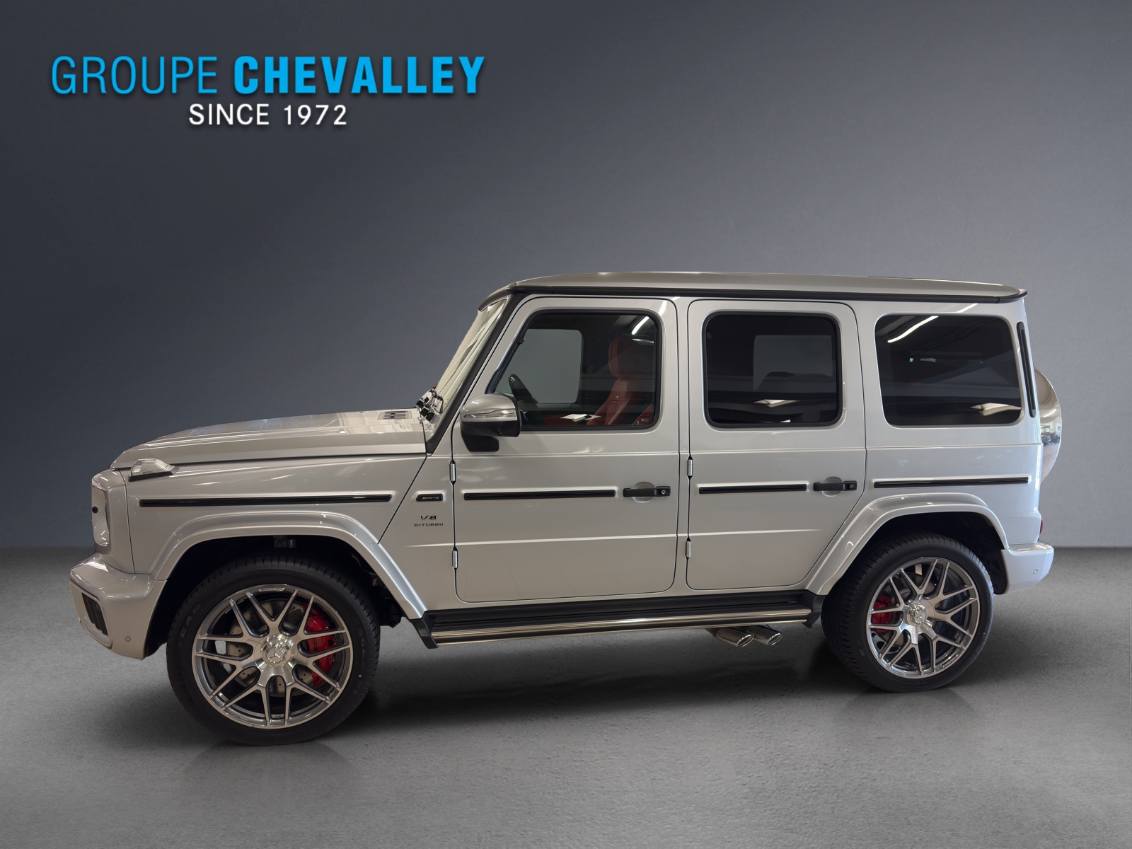 MERCEDES-BENZ G 63 AMG-showroom-element-1