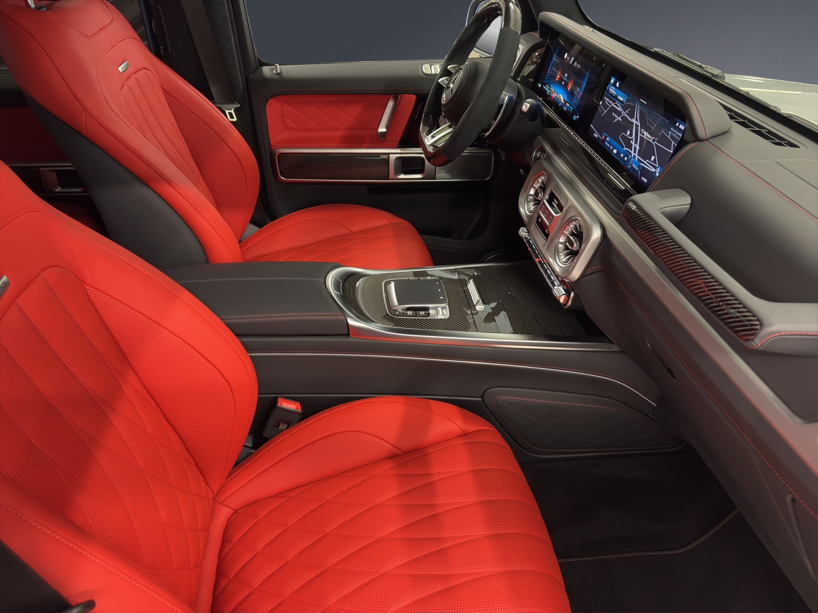 MERCEDES-BENZ G 63 AMG-image-10