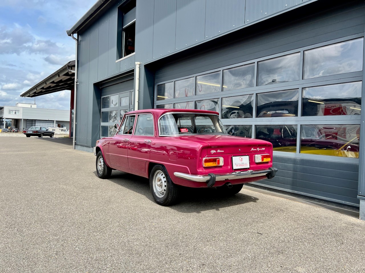 ALFA ROMEO Giulia Nuova Super 1300-image-2