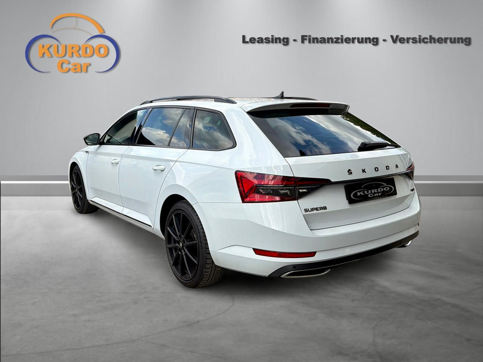 SKODA Superb Combi 2.0 TDi SportLine 4x4 DSG-image-1