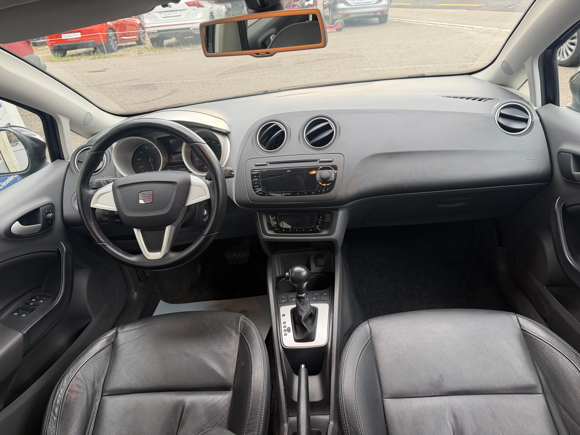 SEAT Ibiza ST 1.2 TSI Style DSG-image-12