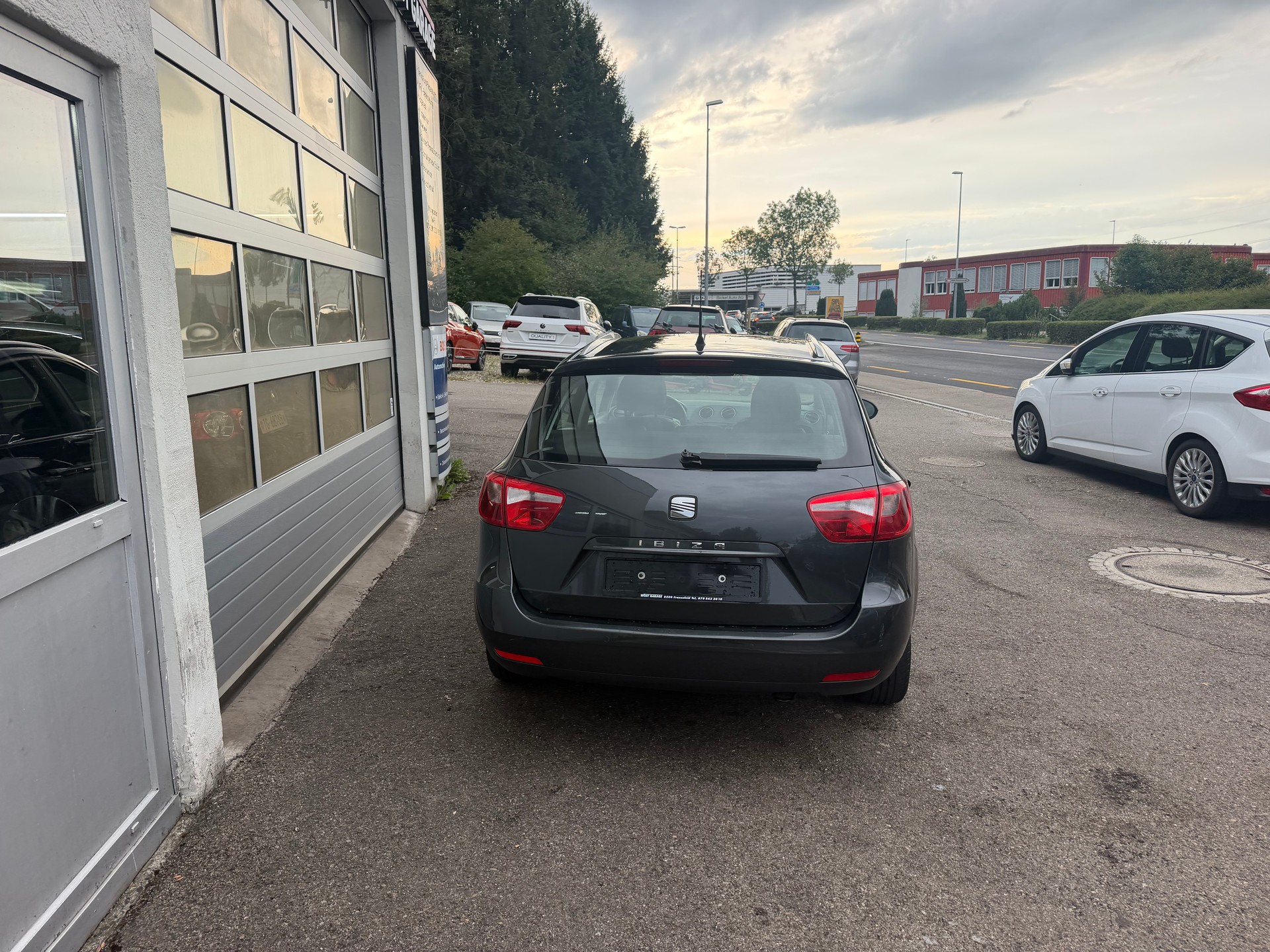 SEAT Ibiza ST 1.2 TSI Style DSG-image-5