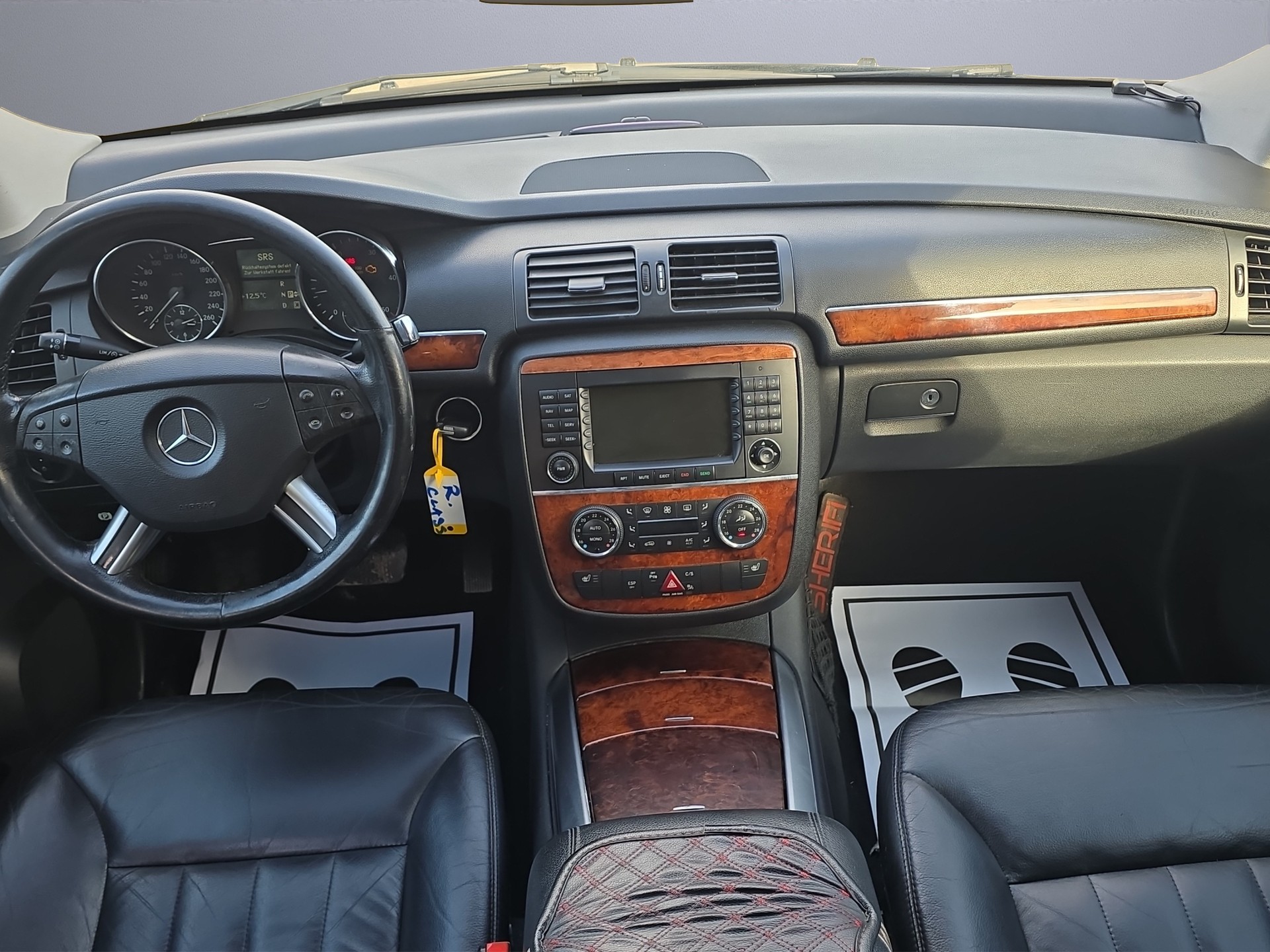 MERCEDES-BENZ R 320 CDI L 4Matic 7G-Tronic-image-12