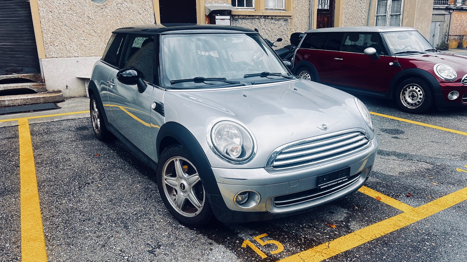 MINI Cooper-image-1