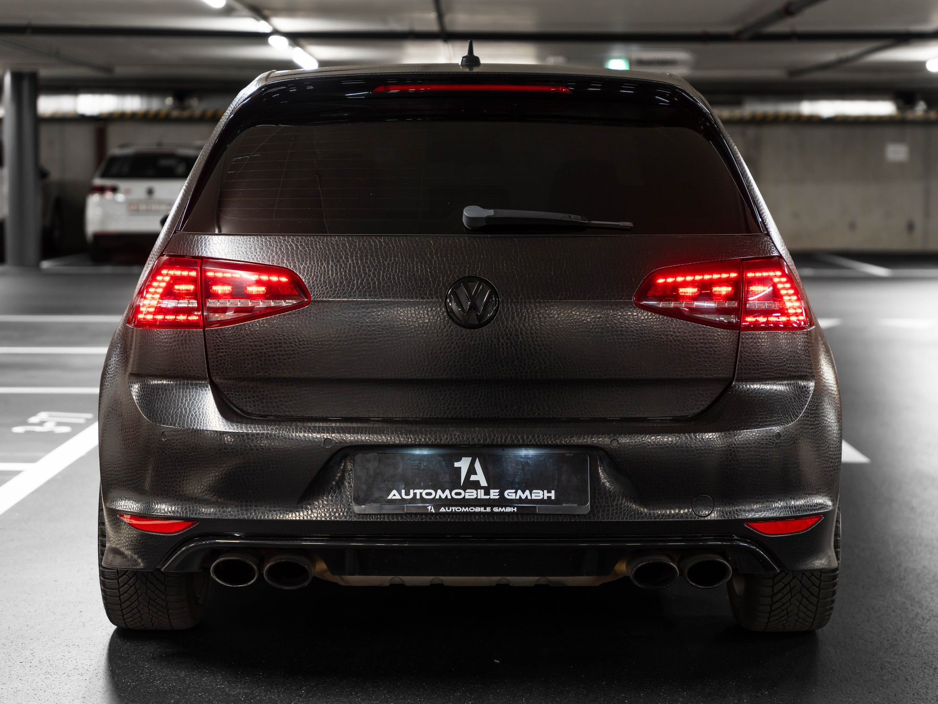 VW Golf 2.0 TSI R 4Motion DSG KROKOGOLF-image-7