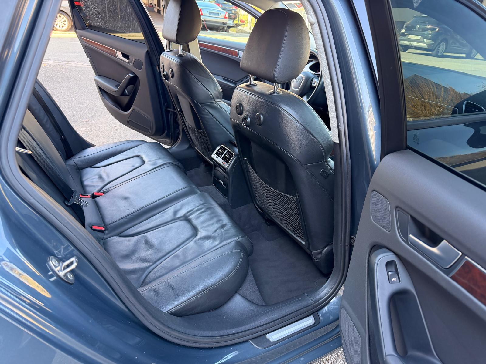 AUDI A4 Avant 3.0 TDI quattro S-tronic-image-11