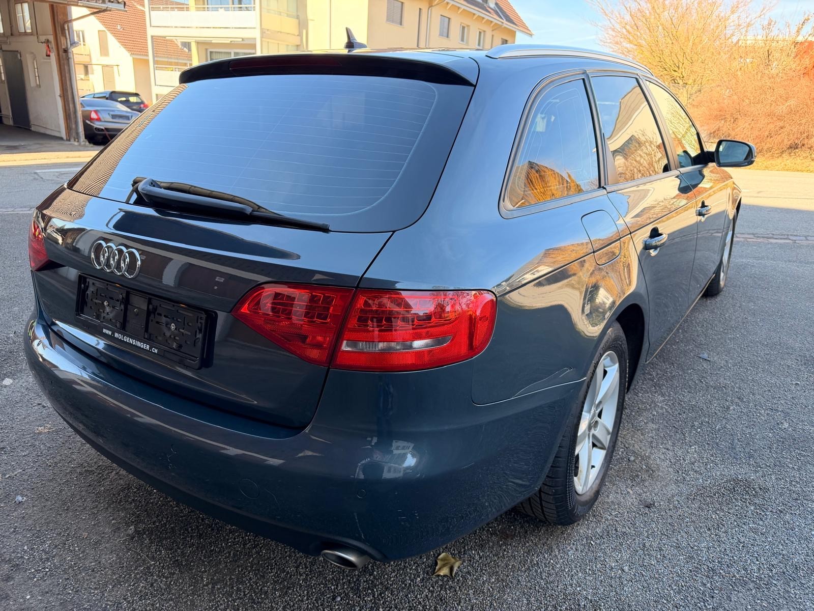 AUDI A4 Avant 3.0 TDI quattro S-tronic-image-4