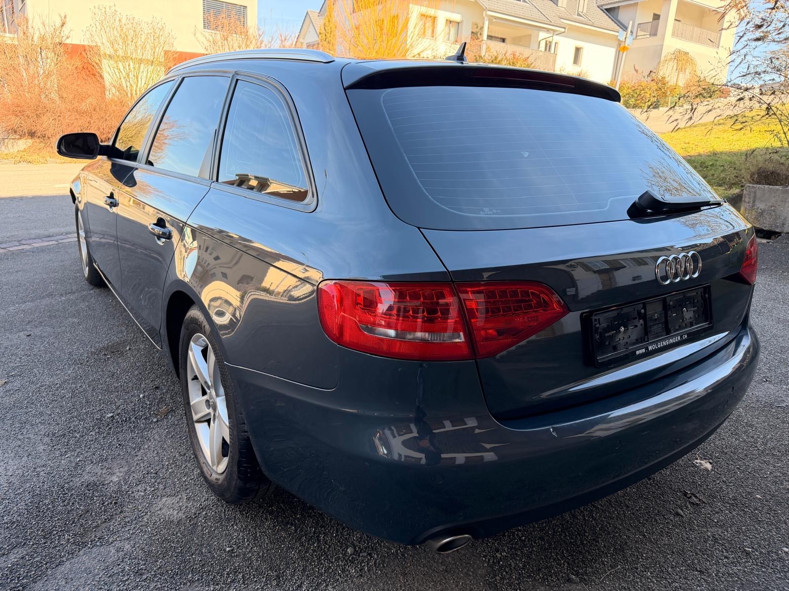 AUDI A4 Avant 3.0 TDI quattro S-tronic-image-3