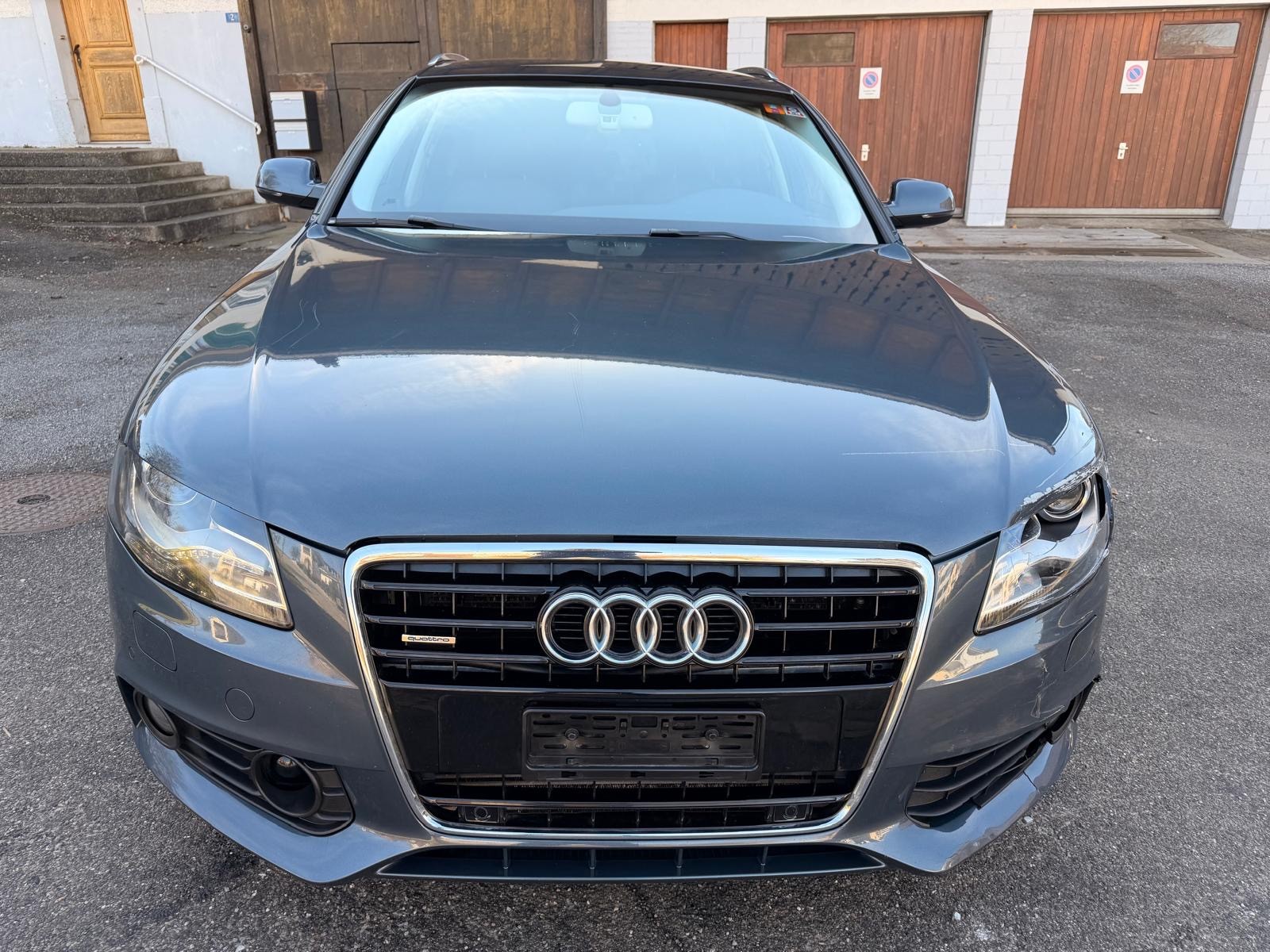 AUDI A4 Avant 3.0 TDI quattro S-tronic-image-7