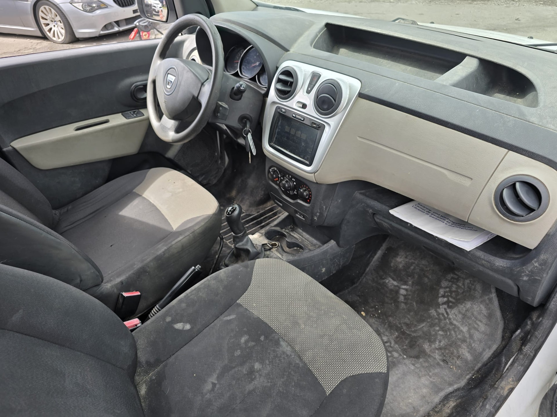 DACIA Dokker 1.2 T Ambiance-image-9